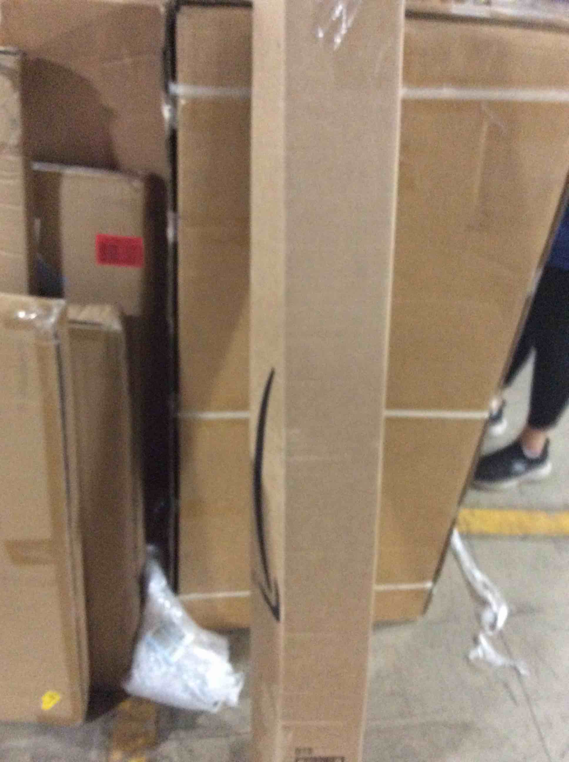 https://s3.amazonaws.com/lotting-images-prod/bidfta/ORG6518435_1722889629690.jpeg