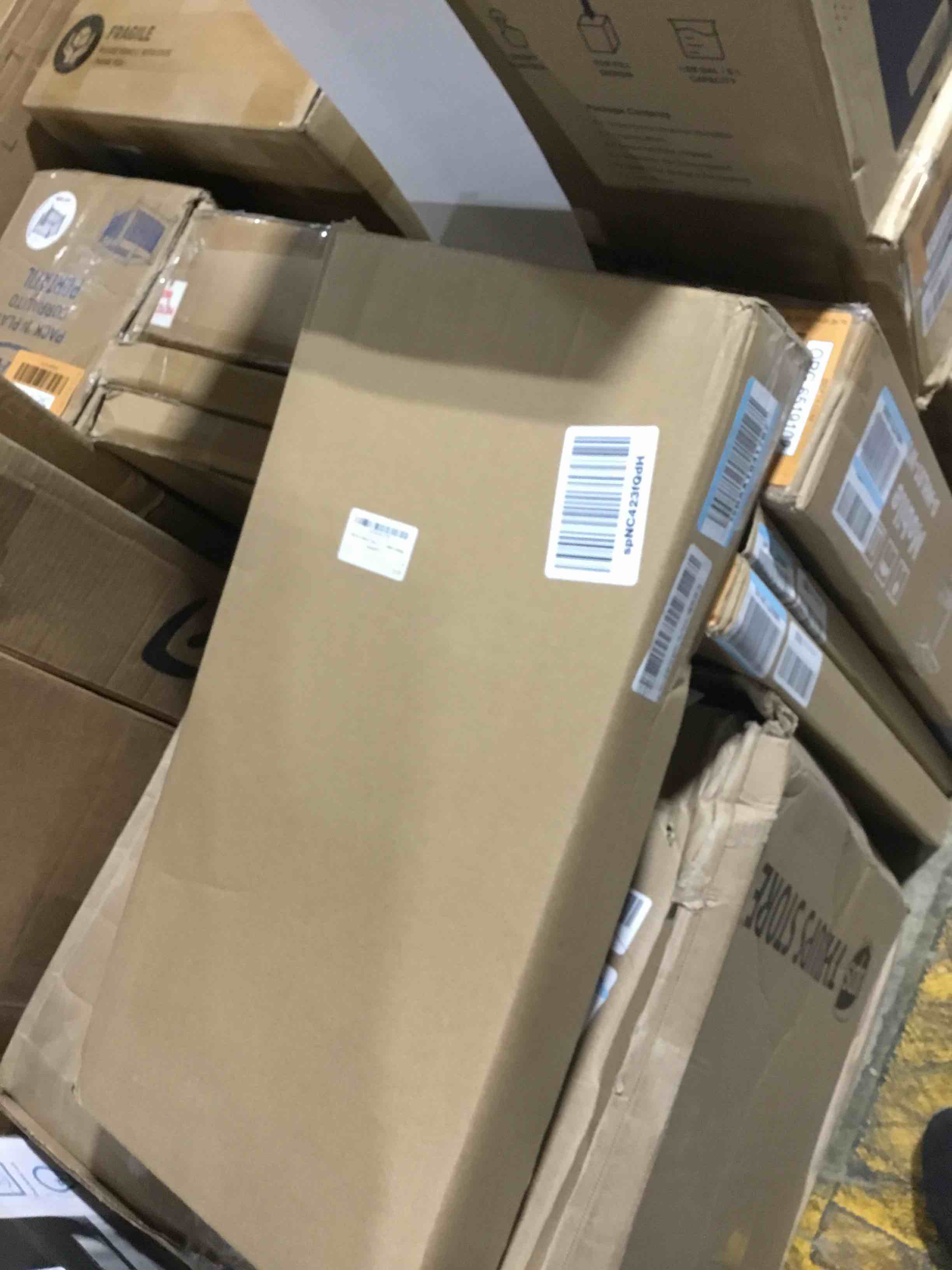 https://s3.amazonaws.com/lotting-images-prod/bidfta/ORG6519131_1723561063680.jpeg