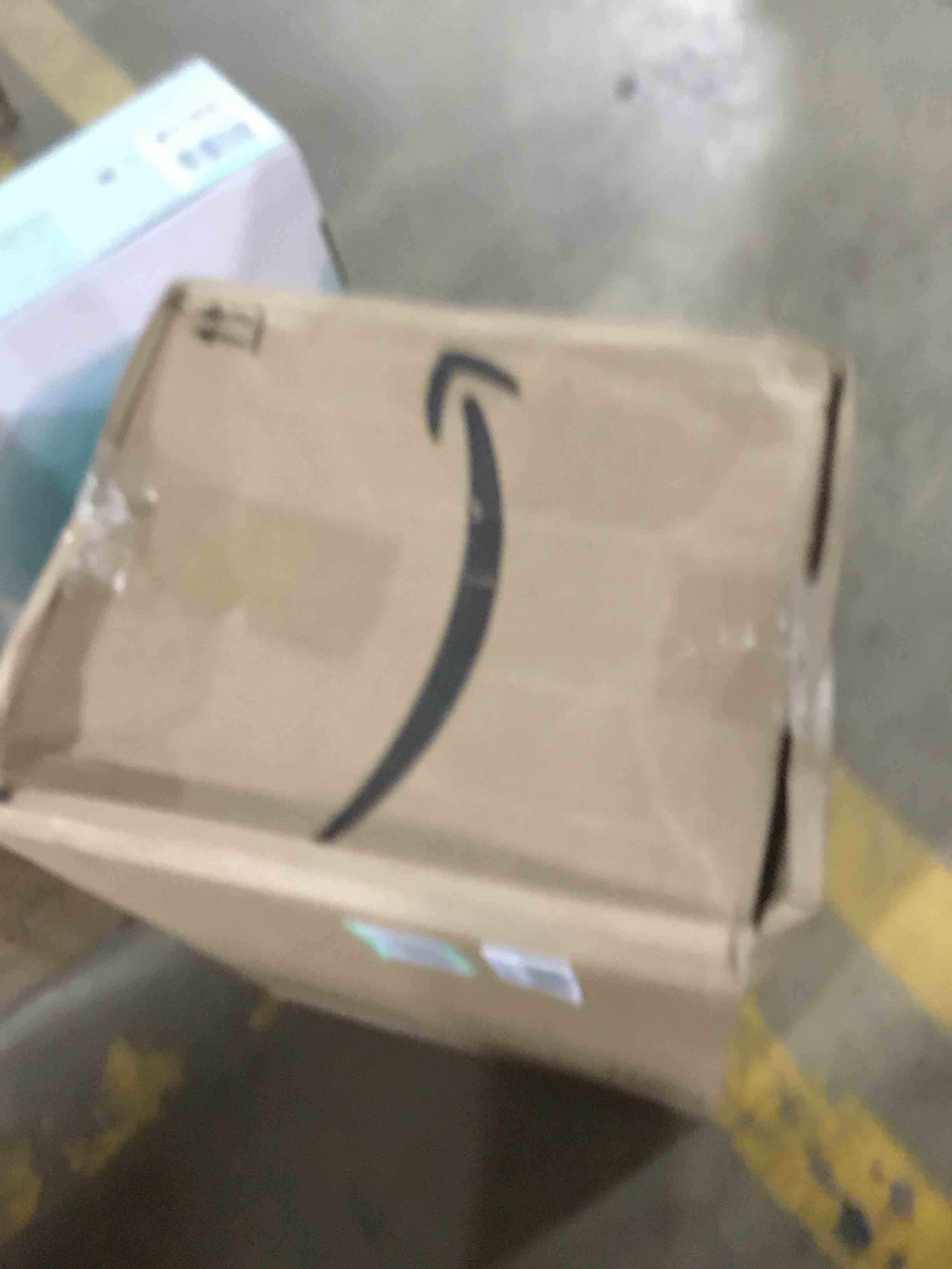 https://s3.amazonaws.com/lotting-images-prod/bidfta/ORG6519646_1718116595989.jpeg