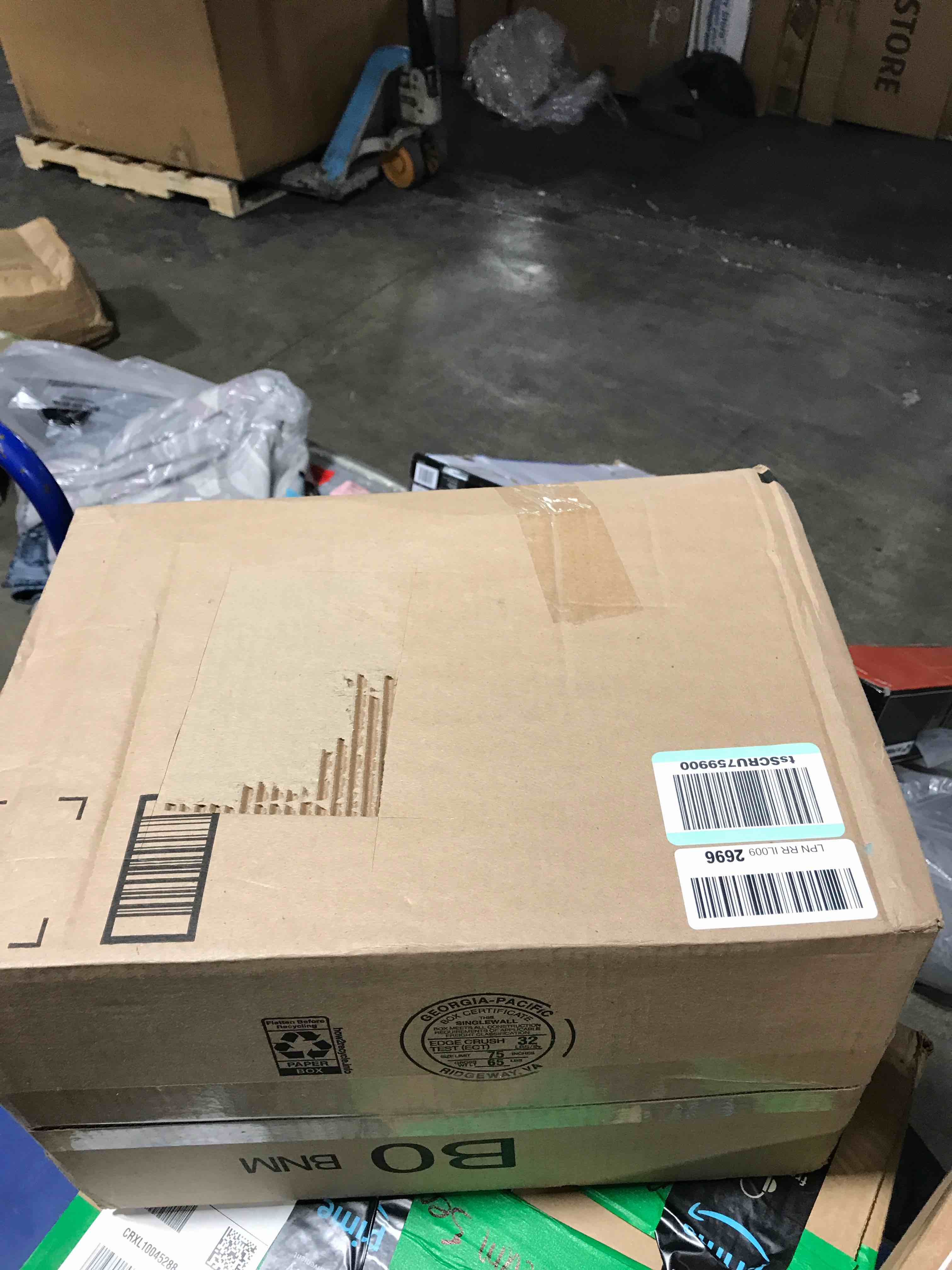 https://s3.amazonaws.com/lotting-images-prod/bidfta/ORG6520872_1721143742747.jpeg