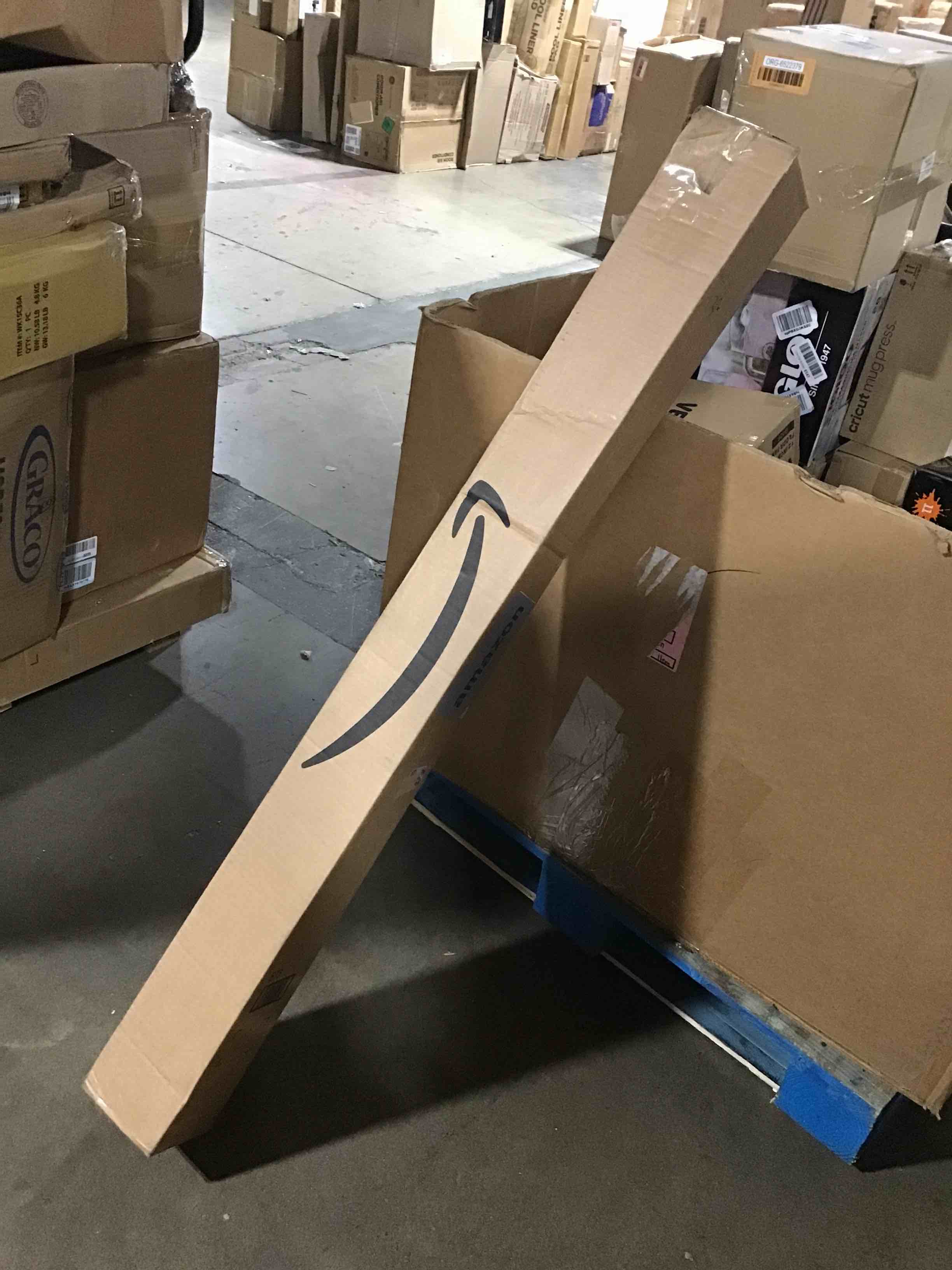 https://s3.amazonaws.com/lotting-images-prod/bidfta/ORG6522387_1724254379309.jpeg