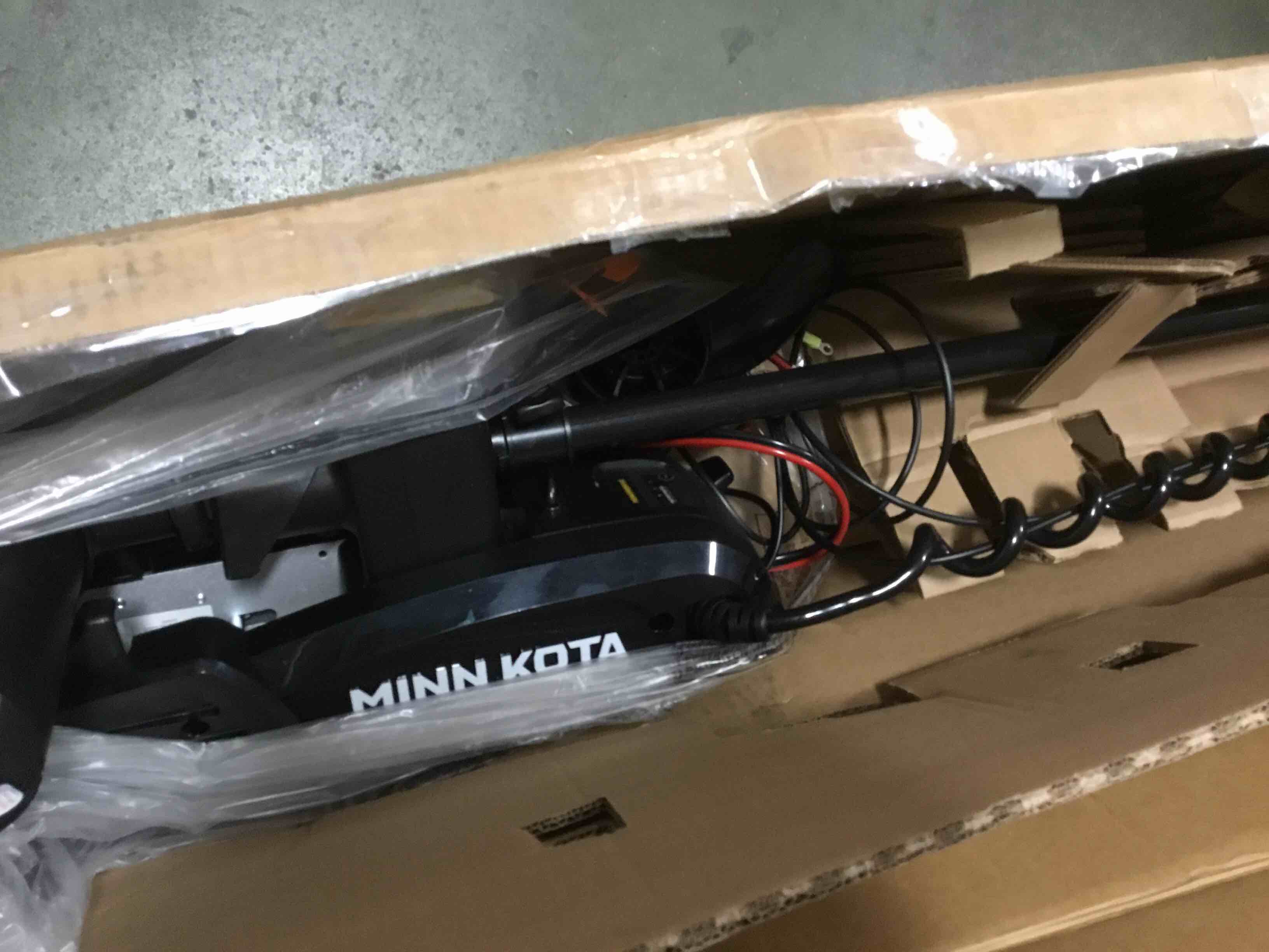 https://s3.amazonaws.com/lotting-images-prod/bidfta/ORG6525174_1719596111257.jpeg