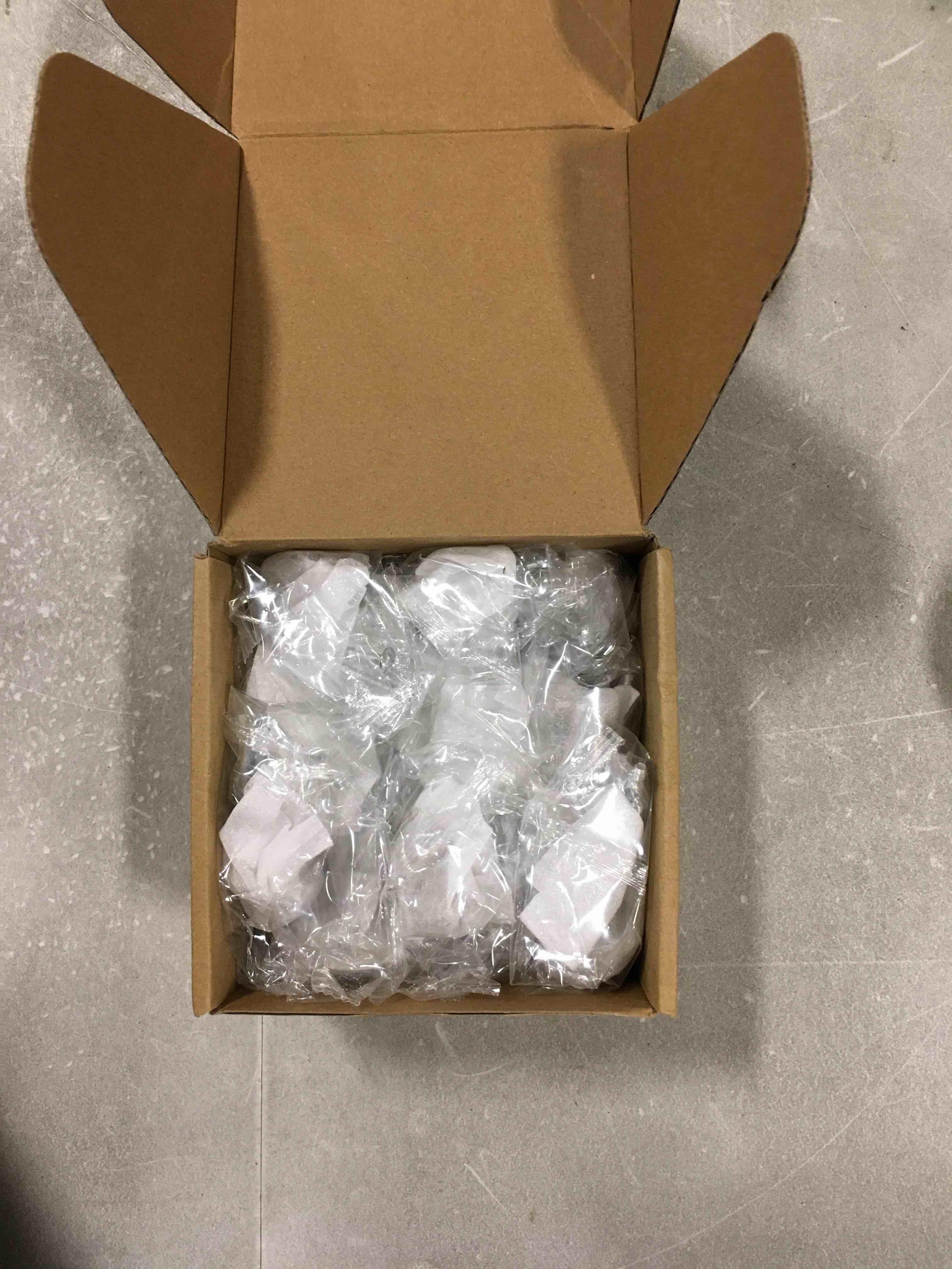 https://s3.amazonaws.com/lotting-images-prod/bidfta/ORG6527367_1718680842992.jpeg