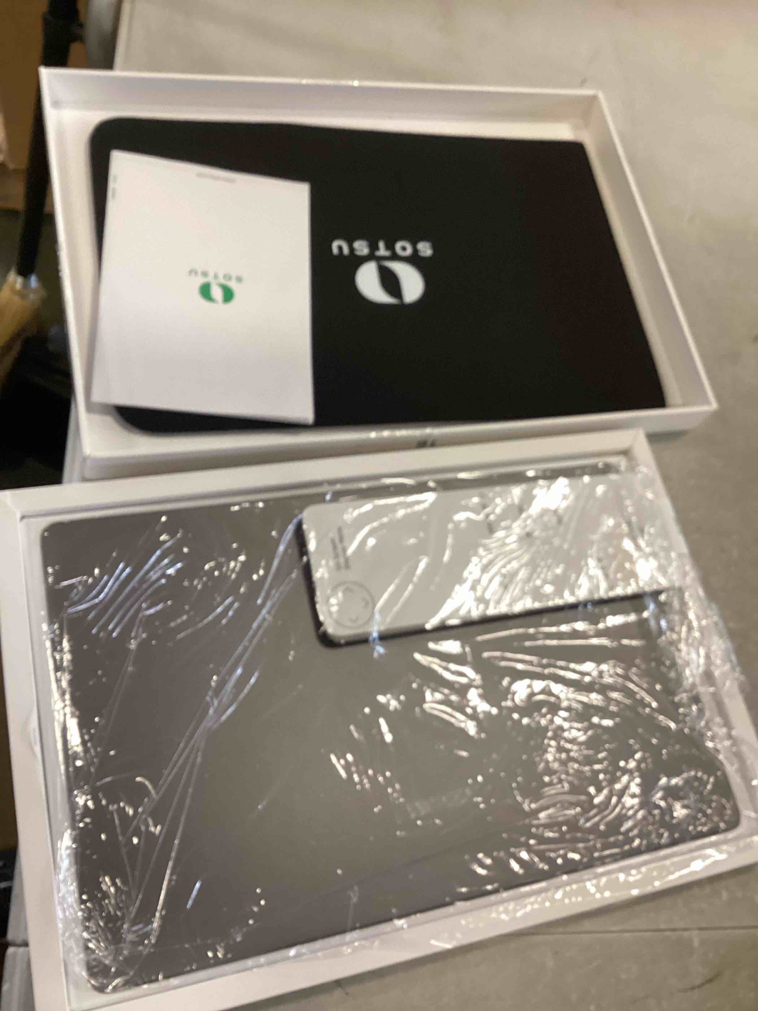 https://s3.amazonaws.com/lotting-images-prod/bidfta/ORG6527516_1718725627230.jpeg