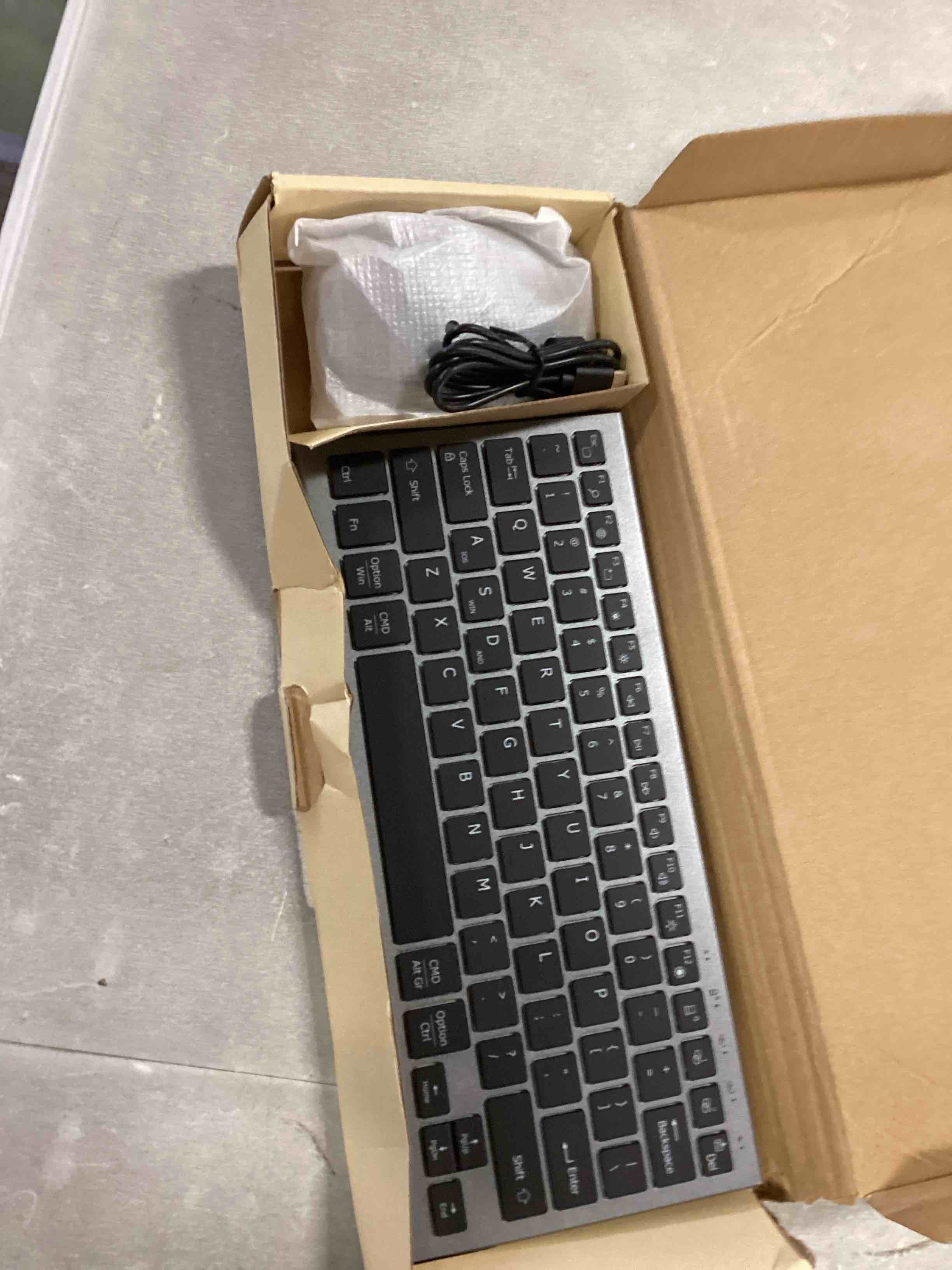 https://s3.amazonaws.com/lotting-images-prod/bidfta/ORG6527848_1718801350485.jpeg