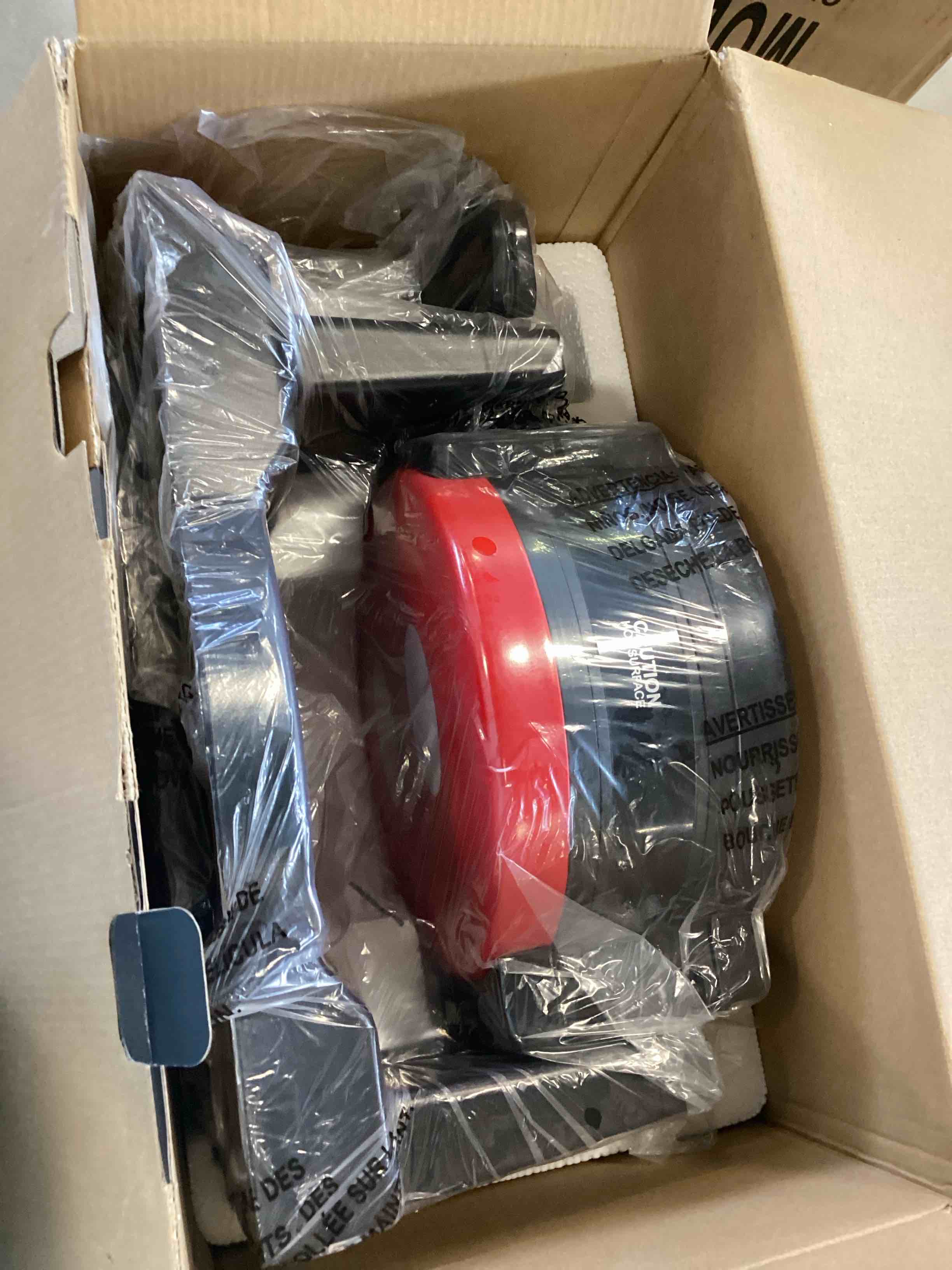 https://s3.amazonaws.com/lotting-images-prod/bidfta/ORG6528416_1718982560764.jpeg