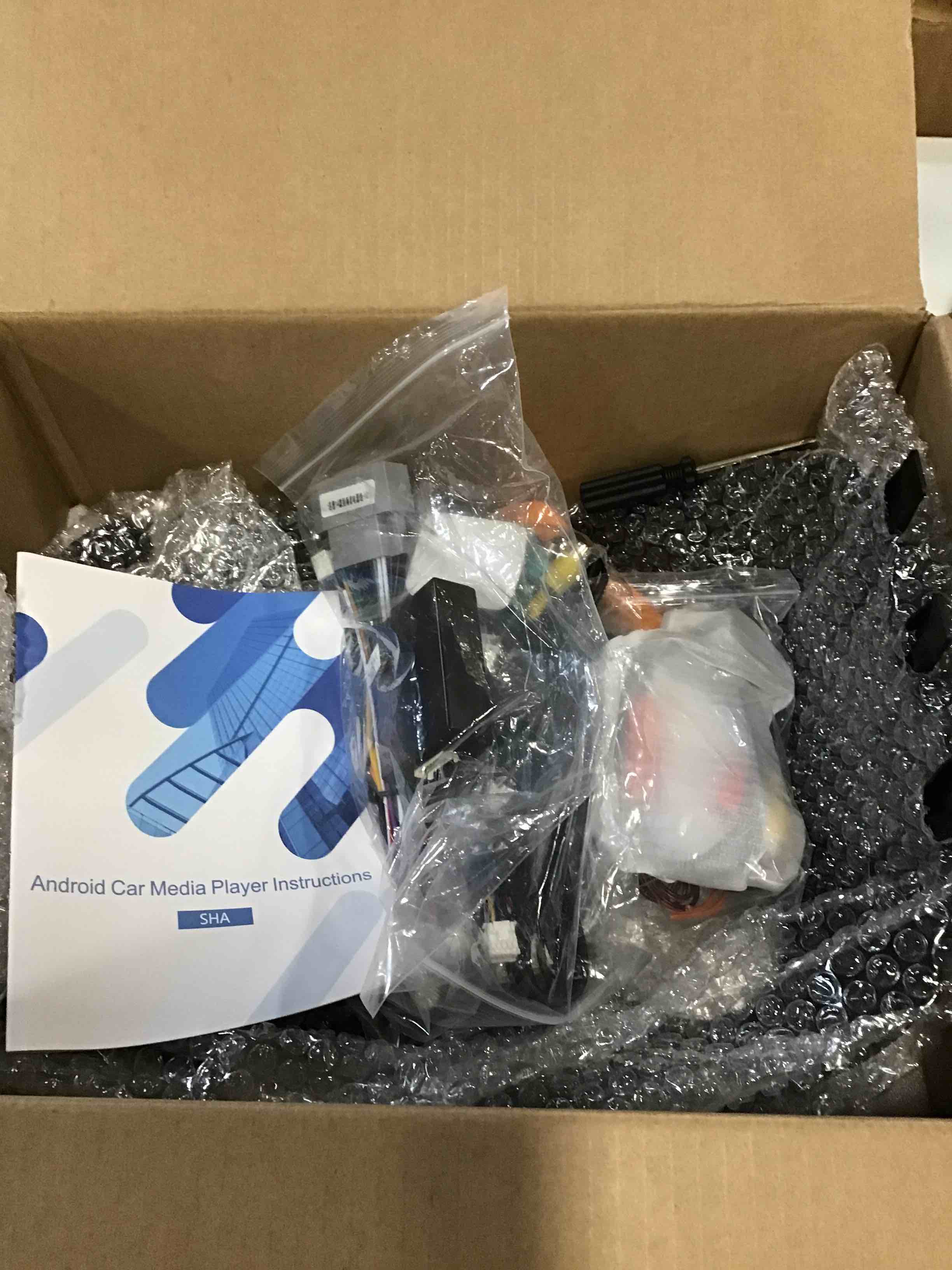 https://s3.amazonaws.com/lotting-images-prod/bidfta/ORG6530069_1718718122936.jpeg