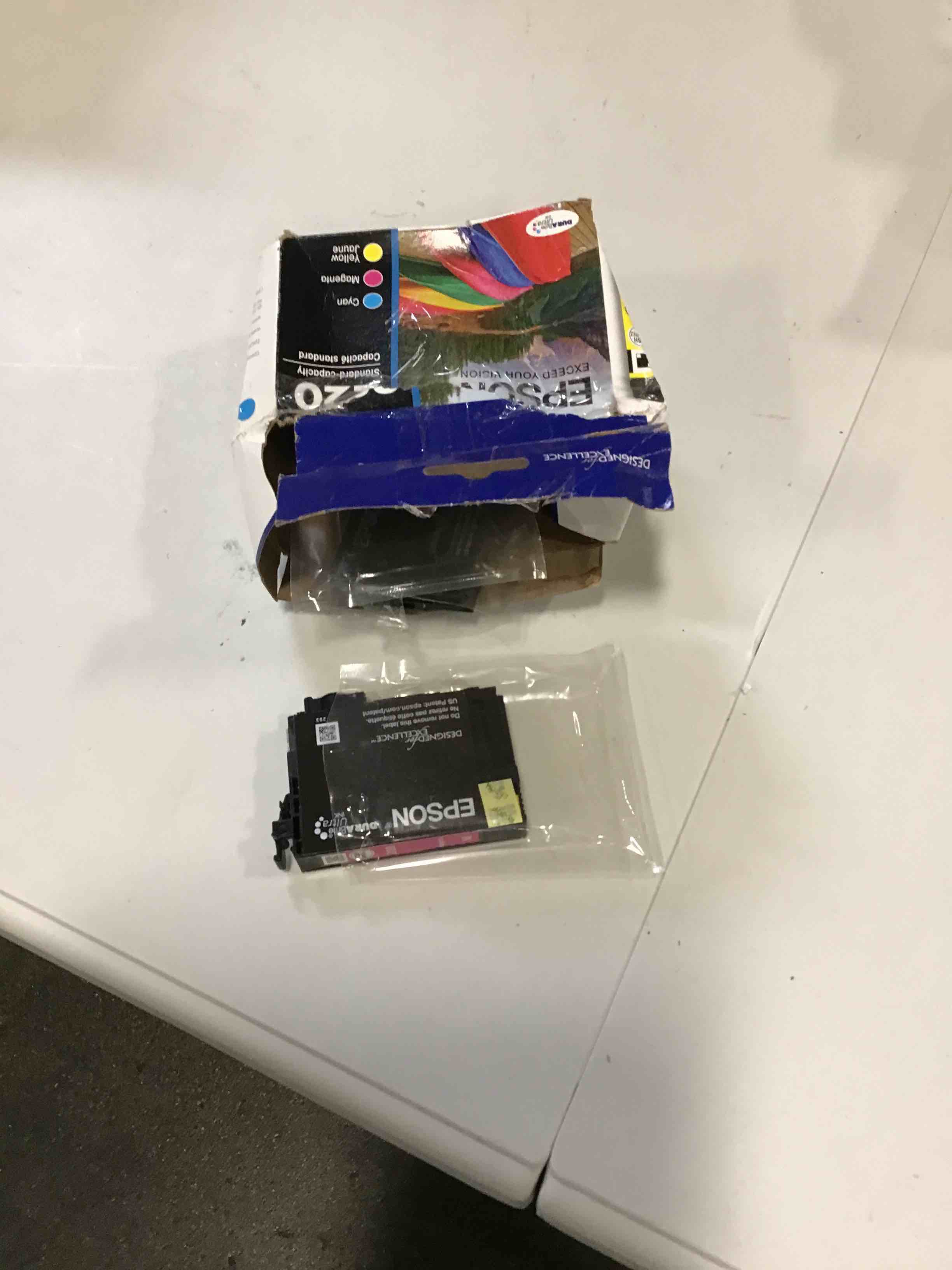 https://s3.amazonaws.com/lotting-images-prod/bidfta/ORG6530109_1718731037789.jpeg