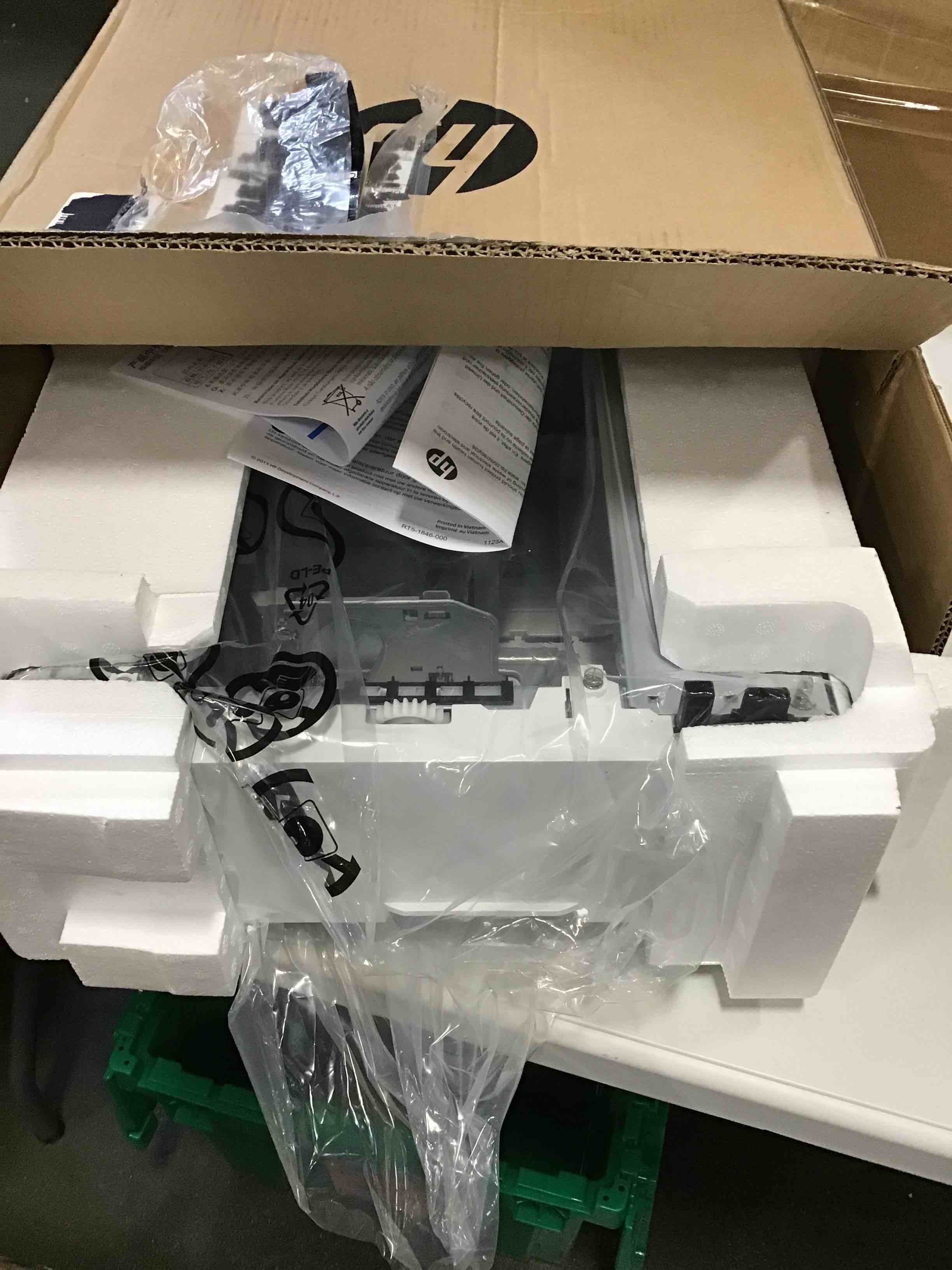 https://s3.amazonaws.com/lotting-images-prod/bidfta/ORG6530121_1718735196926.jpeg