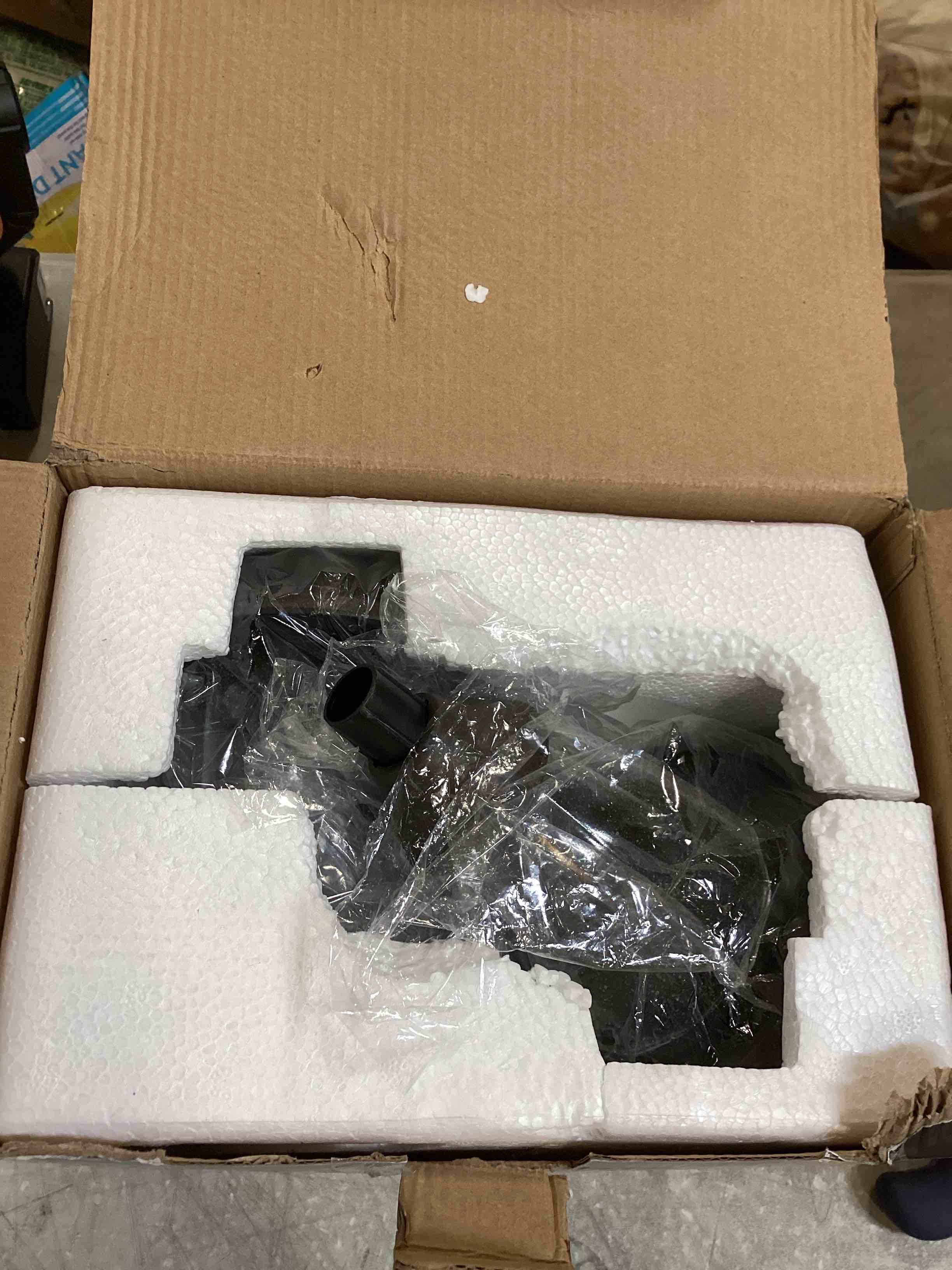 https://s3.amazonaws.com/lotting-images-prod/bidfta/ORG6531020_1719329110534.jpeg