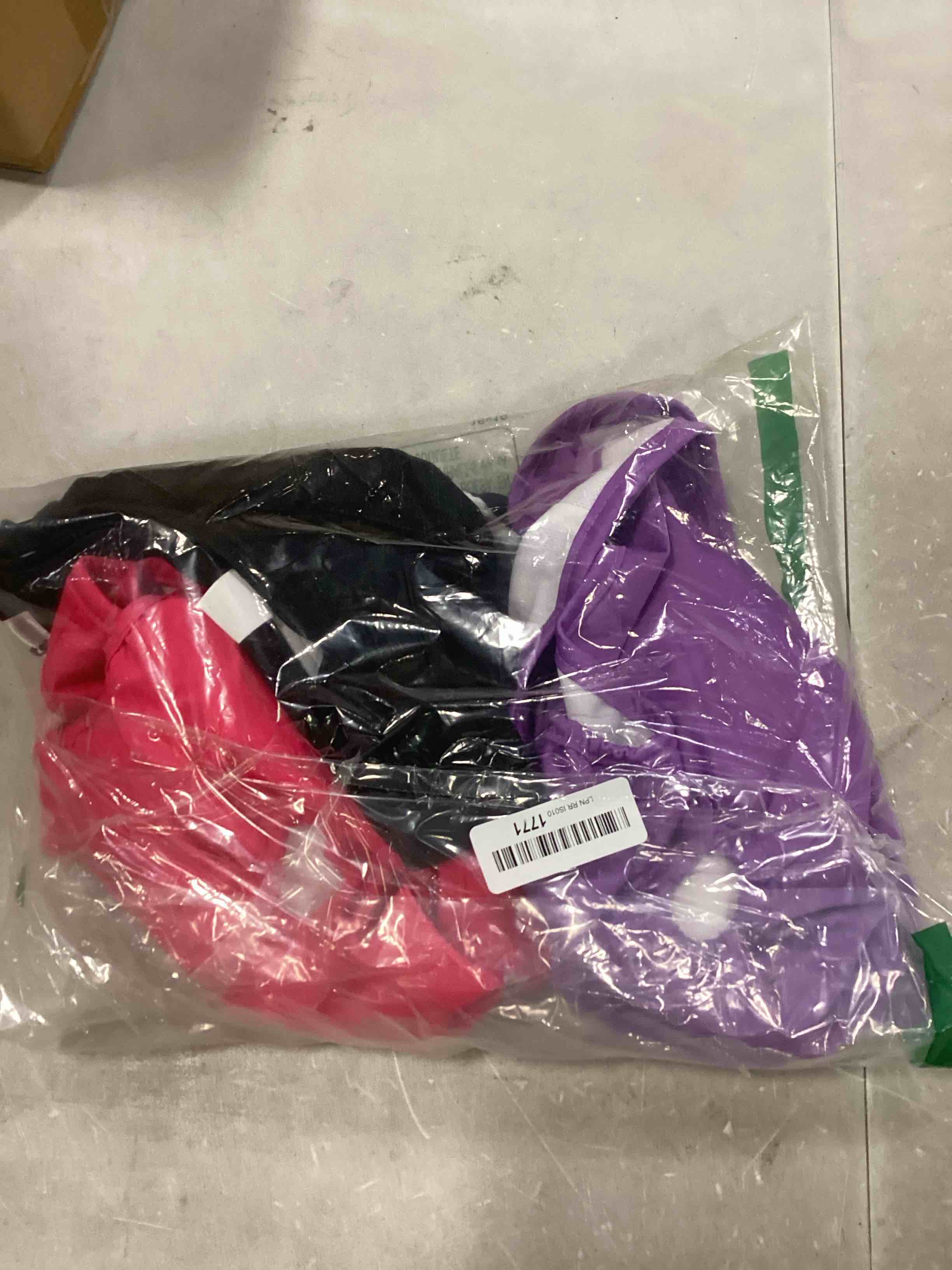 https://s3.amazonaws.com/lotting-images-prod/bidfta/ORG6531775_1718714327423.jpeg