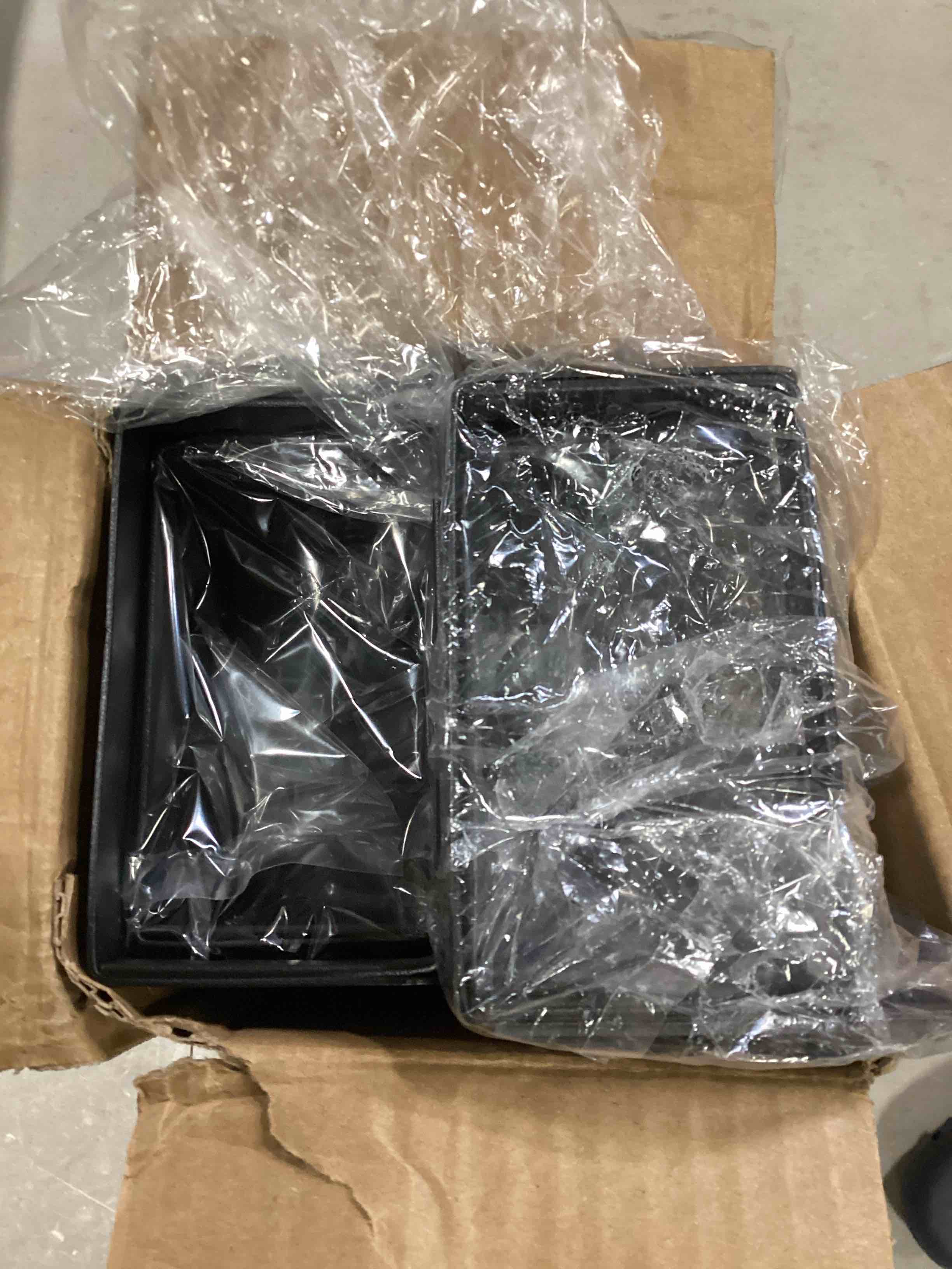 https://s3.amazonaws.com/lotting-images-prod/bidfta/ORG6532310_1719235802843.jpeg