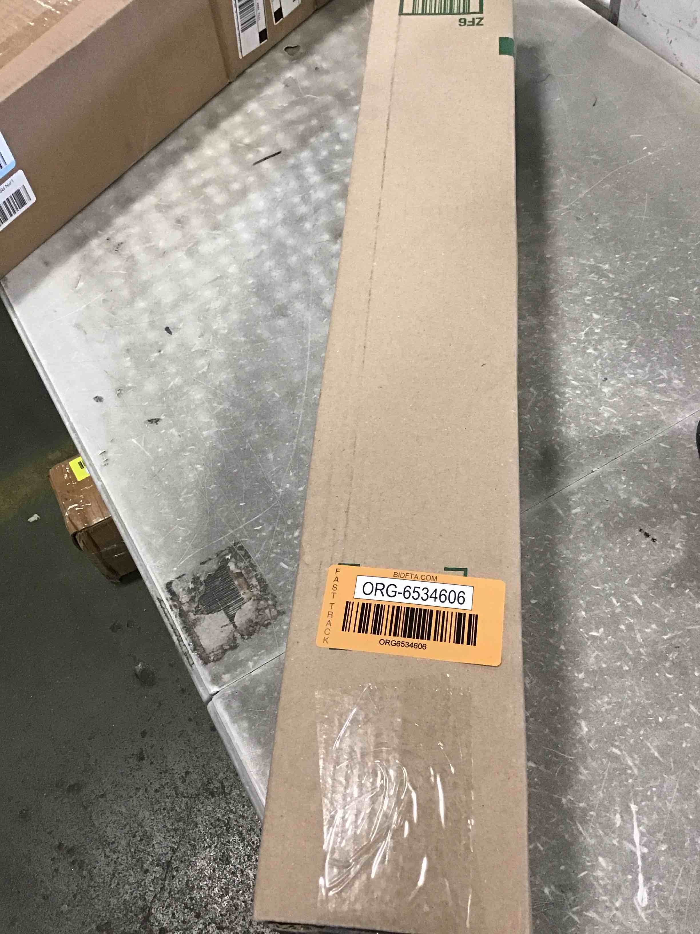https://s3.amazonaws.com/lotting-images-prod/bidfta/ORG6534606_1718466897665.jpeg
