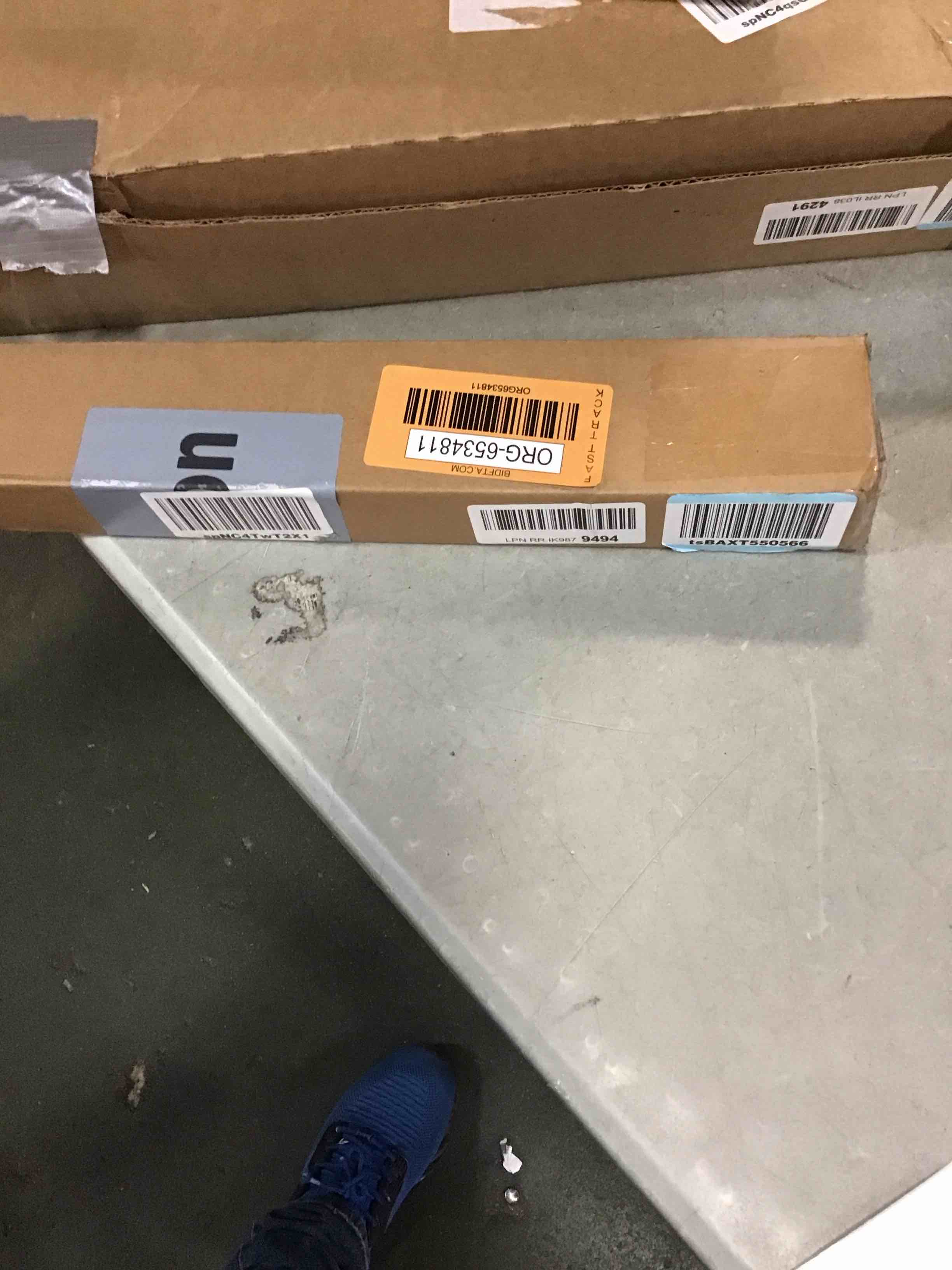 https://s3.amazonaws.com/lotting-images-prod/bidfta/ORG6534811_1718725915544.jpeg