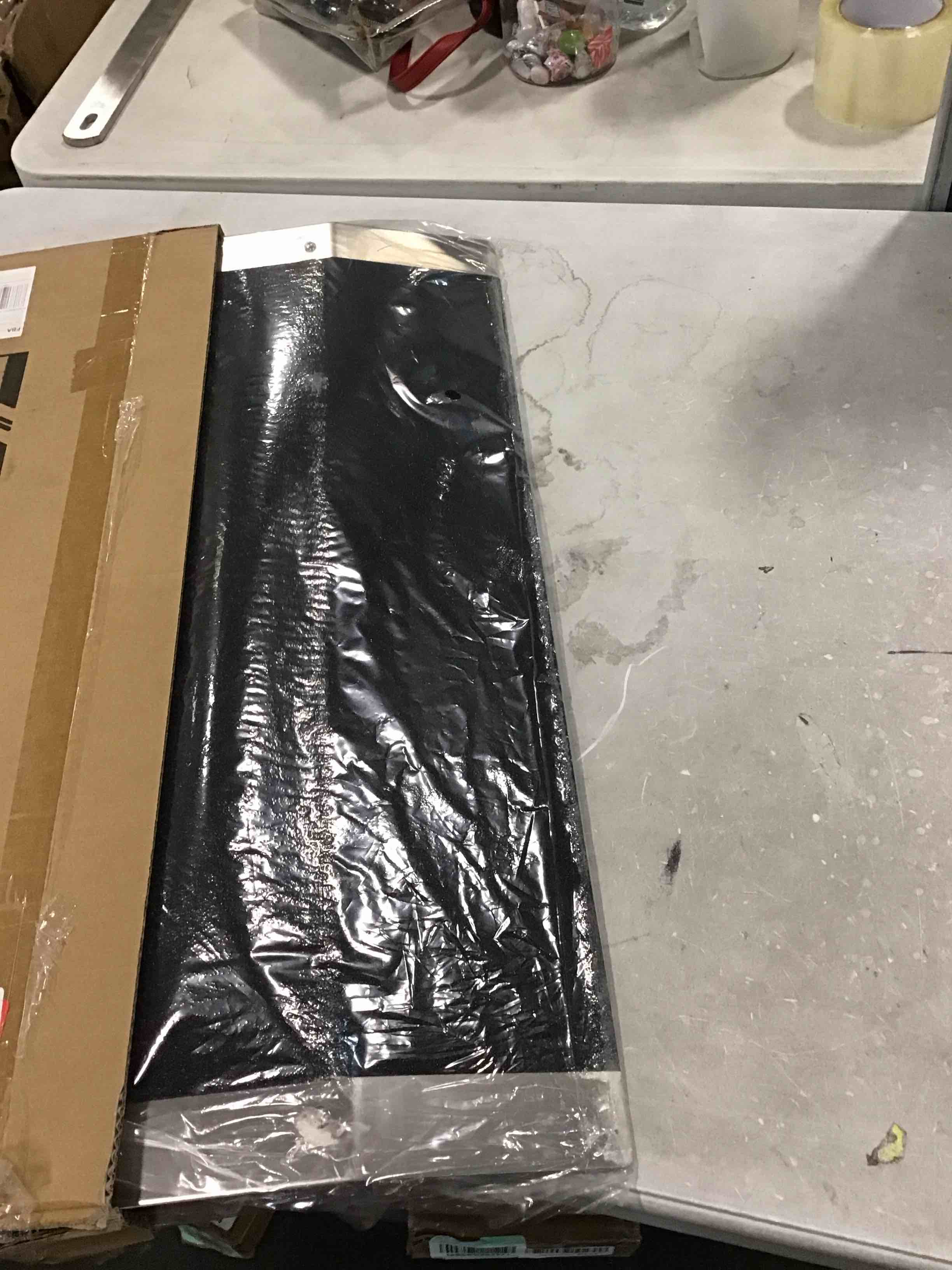https://s3.amazonaws.com/lotting-images-prod/bidfta/ORG6535342_1718906591367.jpeg