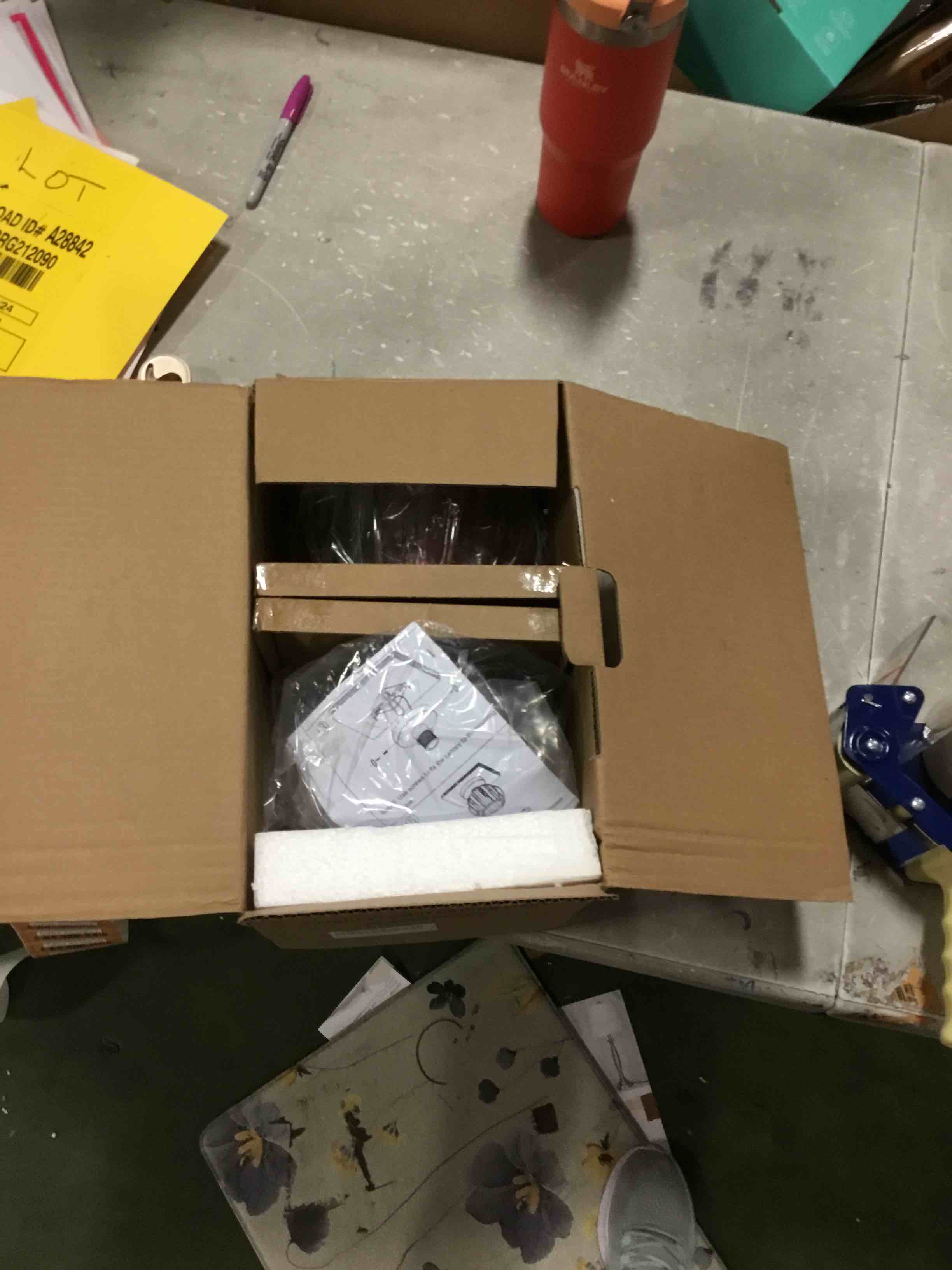 https://s3.amazonaws.com/lotting-images-prod/bidfta/ORG6536618_1716994838505.jpeg