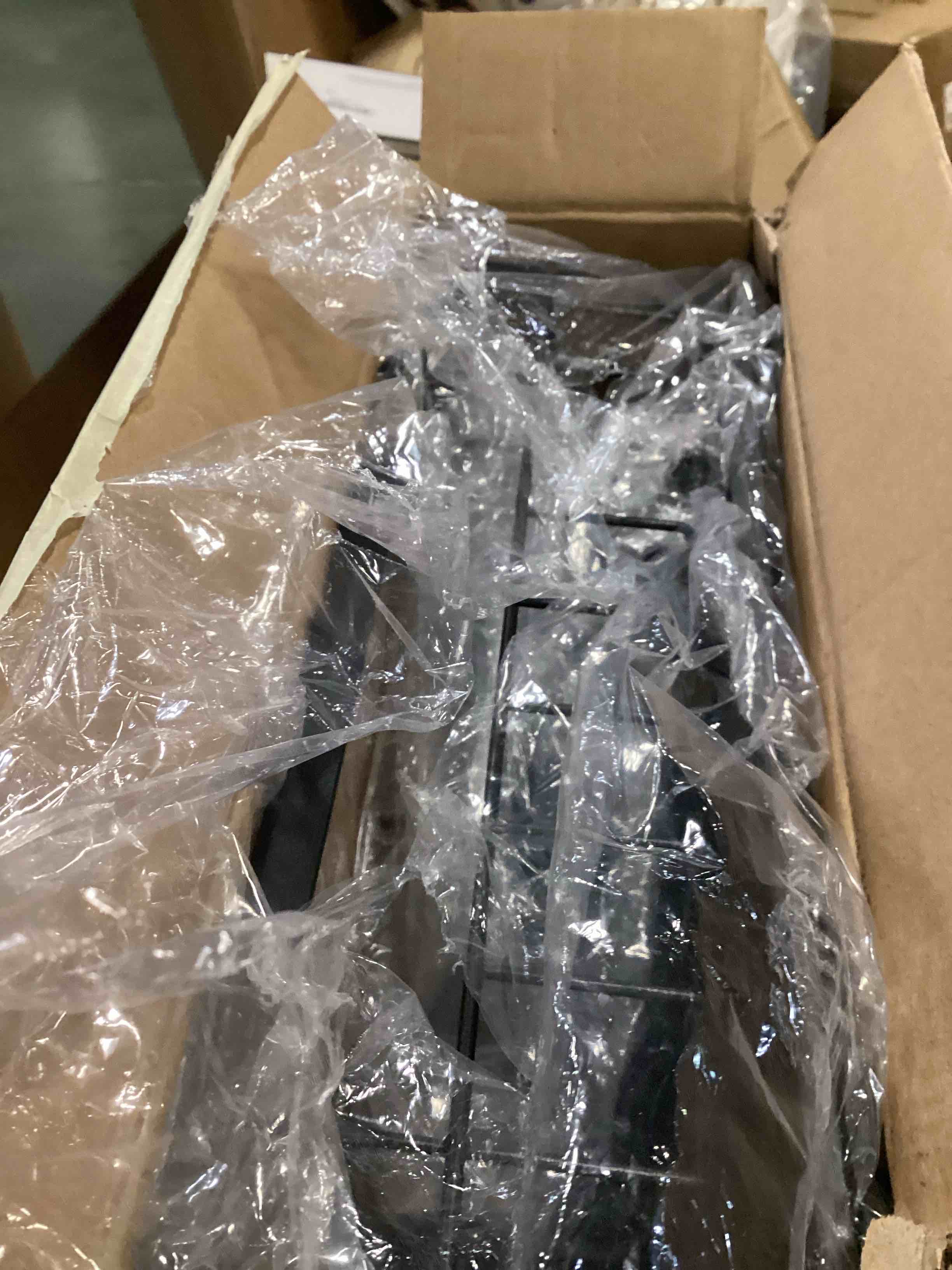 https://s3.amazonaws.com/lotting-images-prod/bidfta/ORG6538305_1717083274916.jpeg