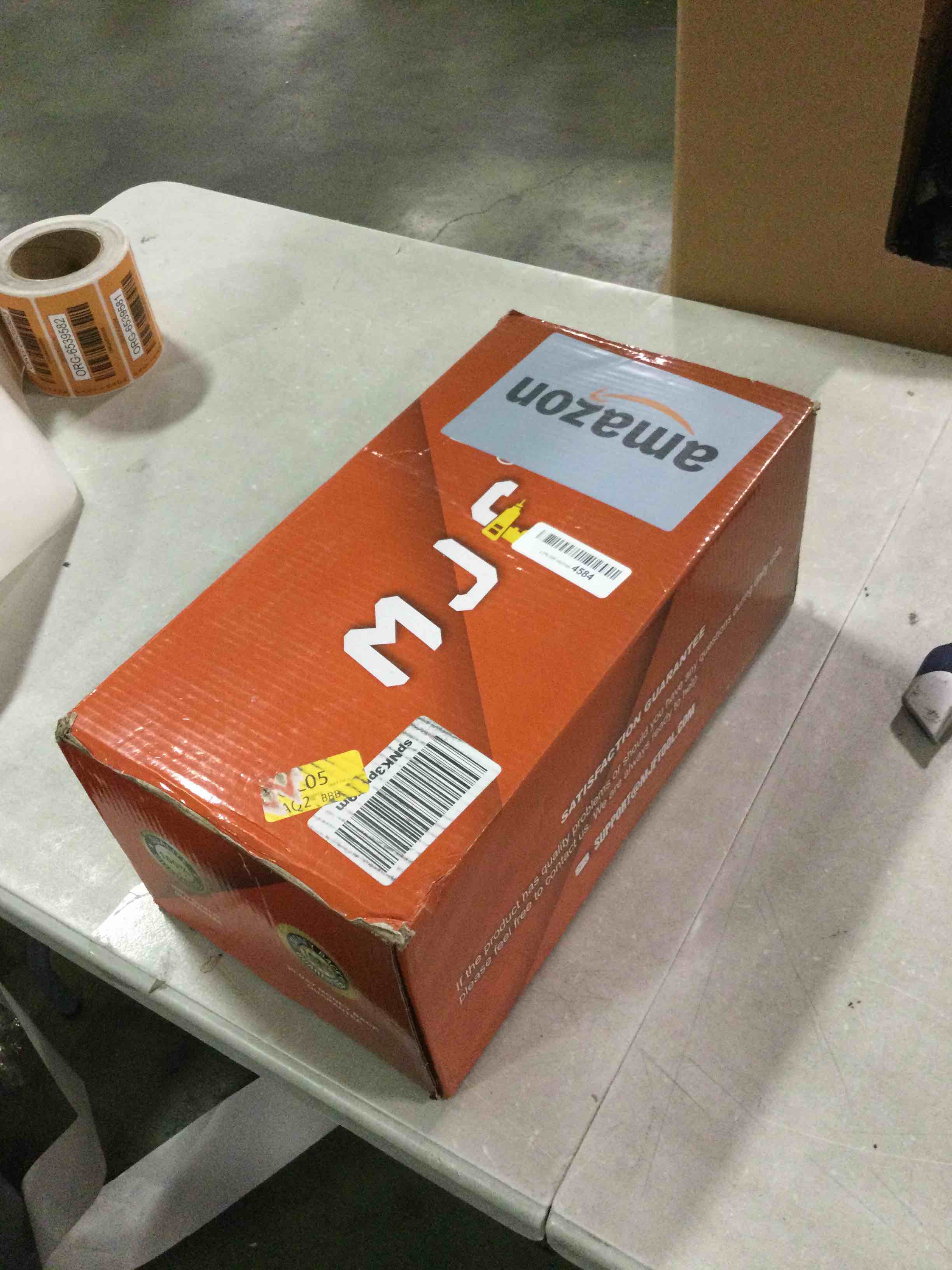 https://s3.amazonaws.com/lotting-images-prod/bidfta/ORG6539575_1717160112070.jpeg