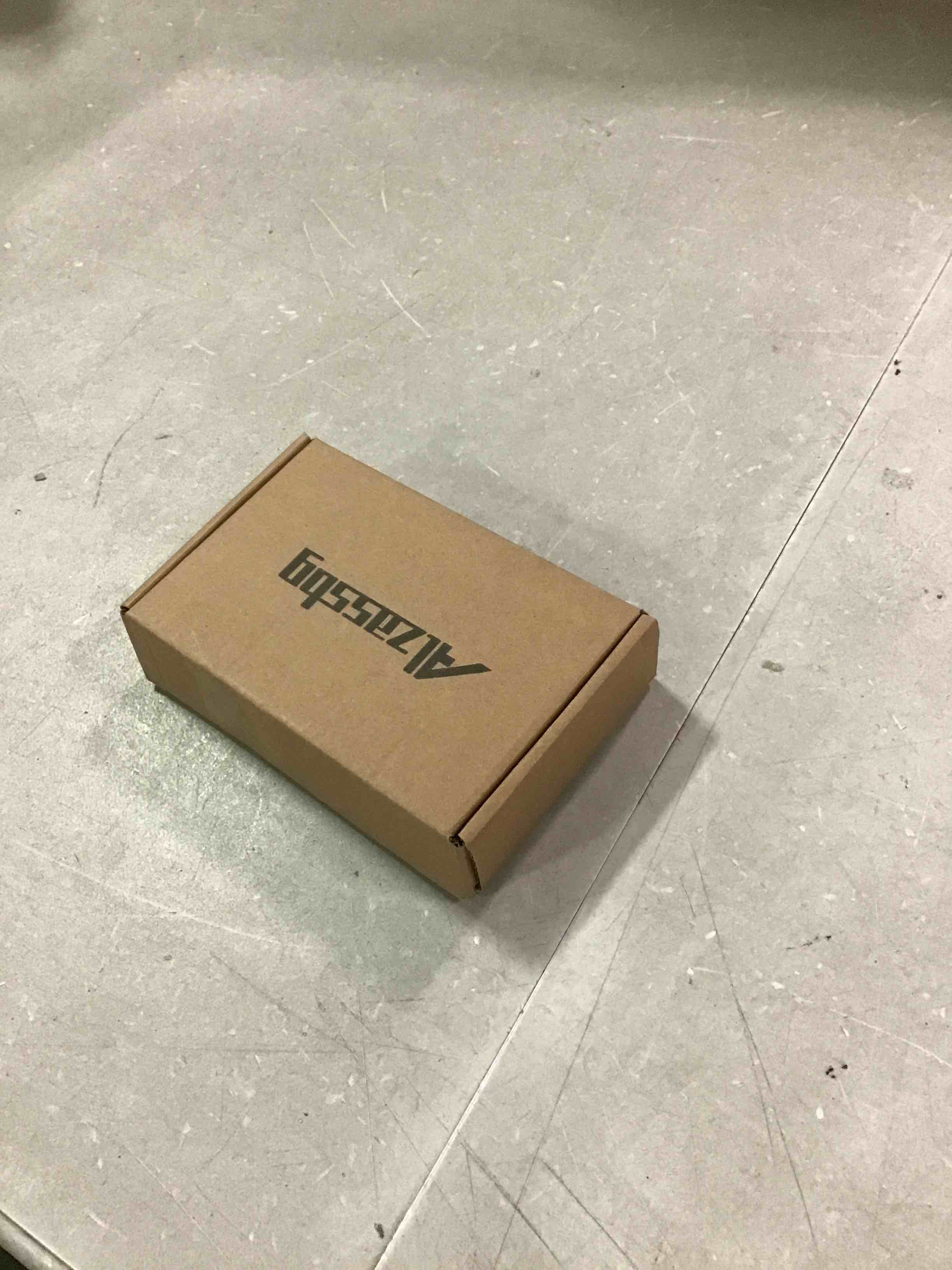 https://s3.amazonaws.com/lotting-images-prod/bidfta/ORG6540149_1717419860259.jpeg