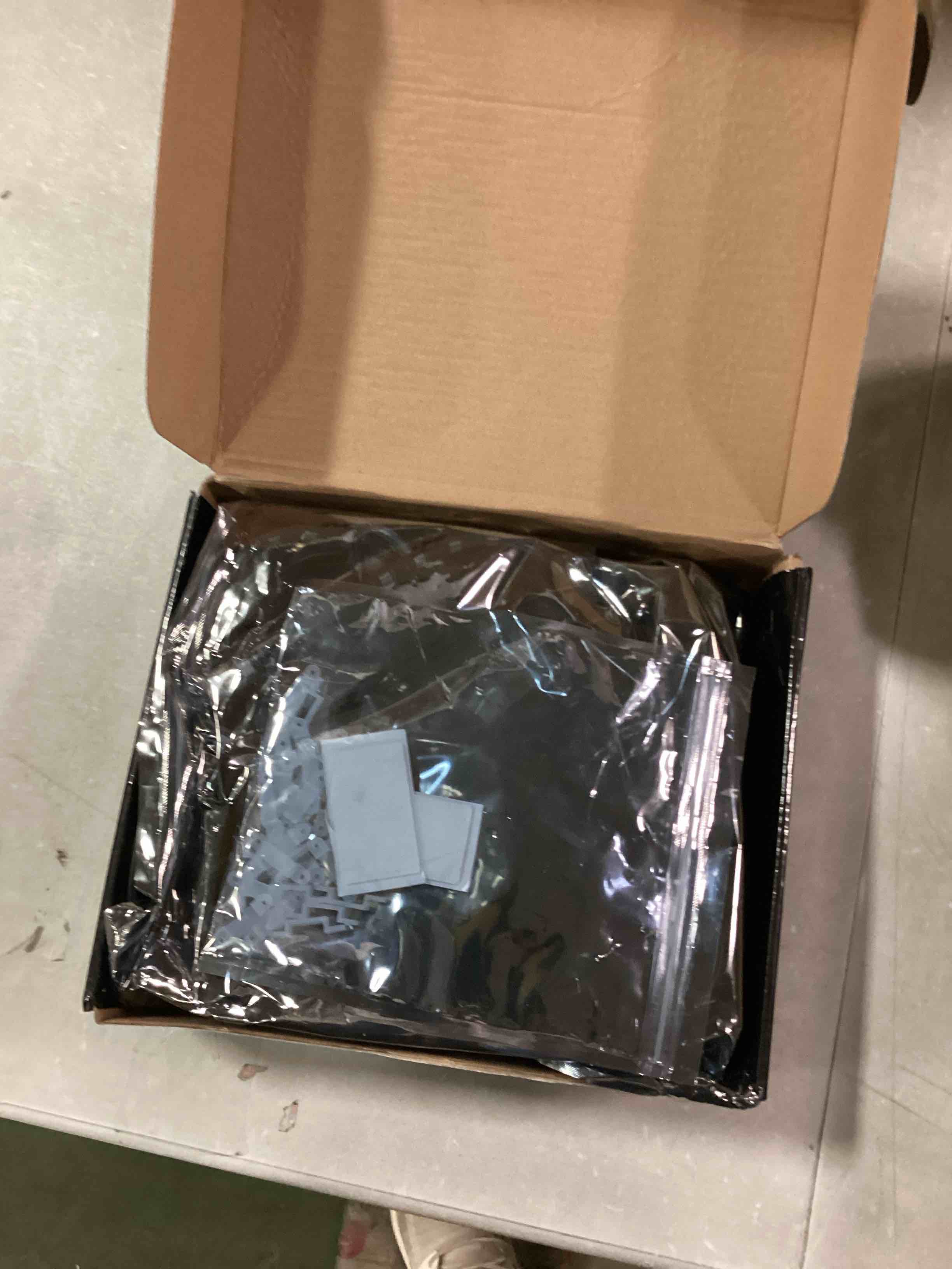 https://s3.amazonaws.com/lotting-images-prod/bidfta/ORG6540425_1717499513206.jpeg