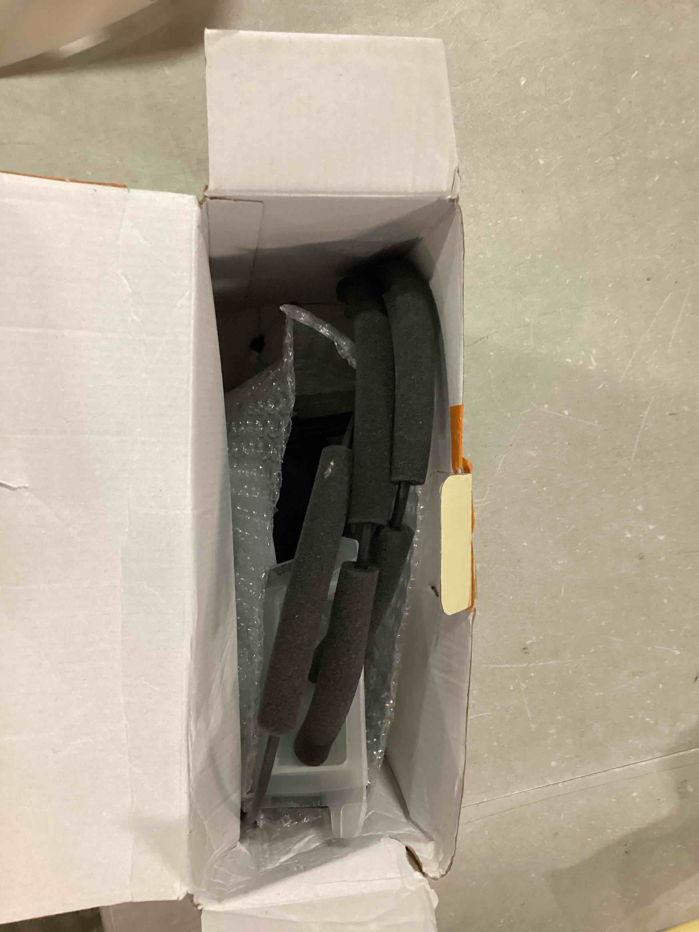 https://s3.amazonaws.com/lotting-images-prod/bidfta/ORG6540429_1717499871868.jpeg