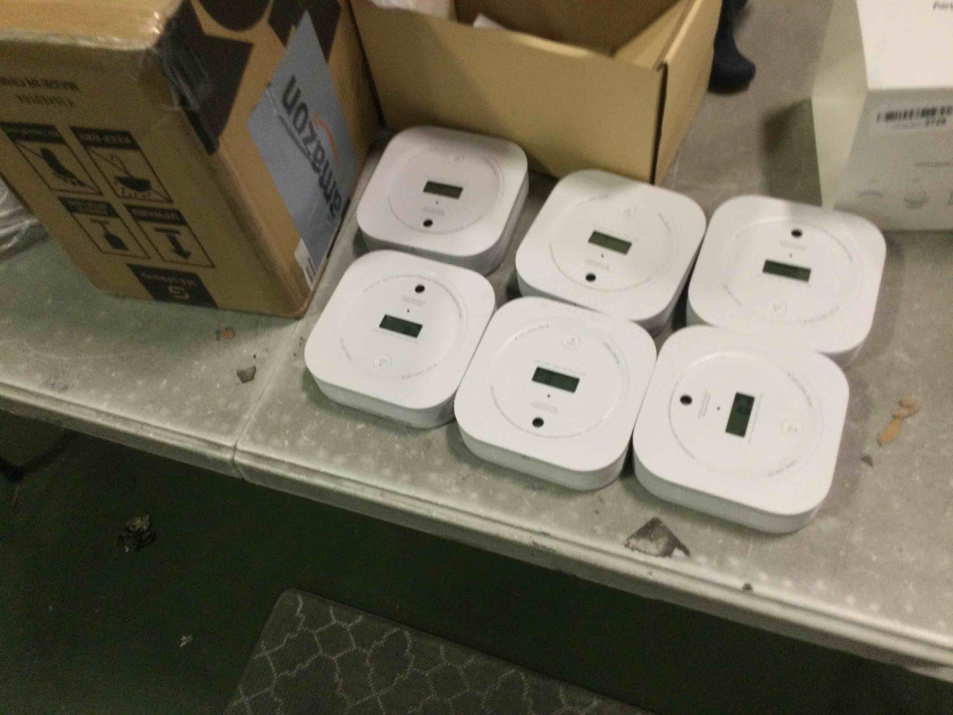https://s3.amazonaws.com/lotting-images-prod/bidfta/ORG6541906_1717862490037.jpeg