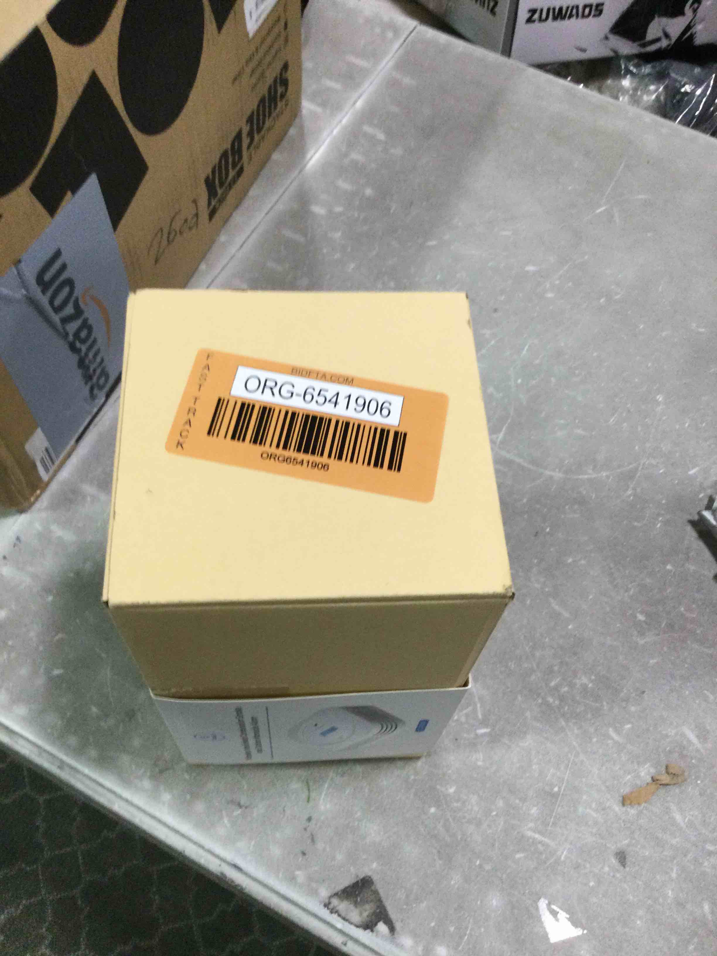 https://s3.amazonaws.com/lotting-images-prod/bidfta/ORG6541906_1717862609046.jpeg