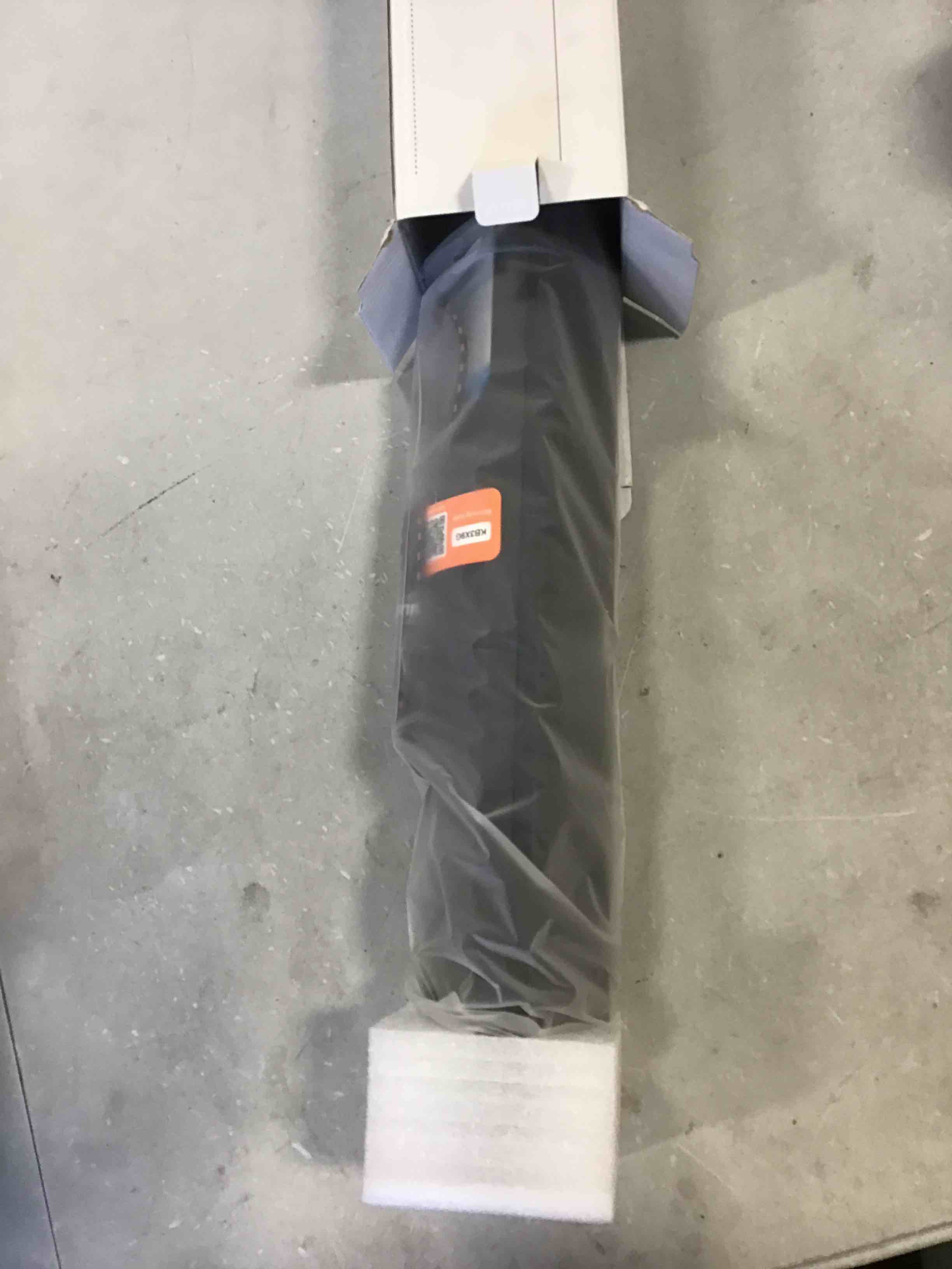 https://s3.amazonaws.com/lotting-images-prod/bidfta/ORG6542087_1717250191079.jpeg
