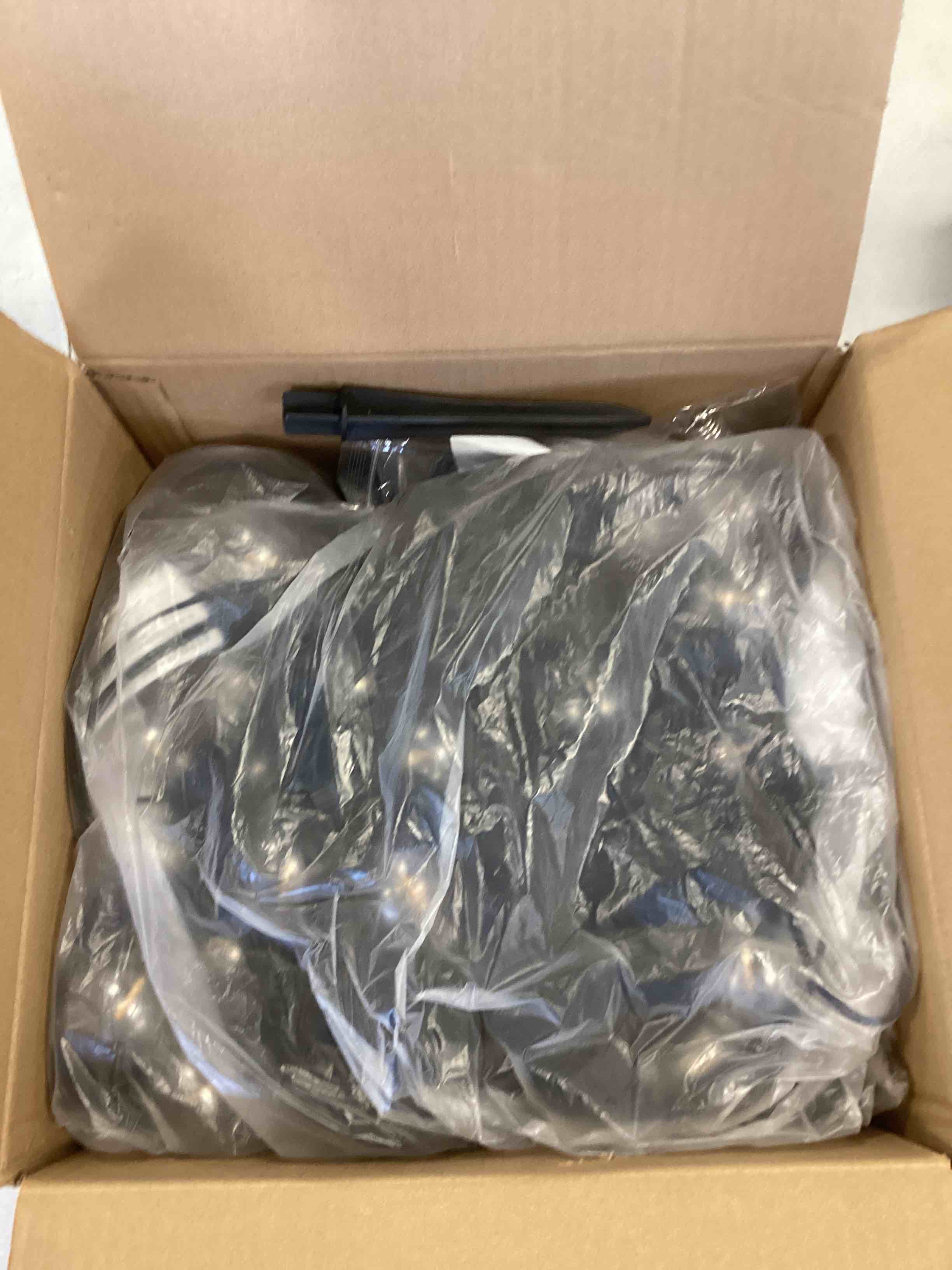 https://s3.amazonaws.com/lotting-images-prod/bidfta/ORG6542477_1717439646141.jpeg
