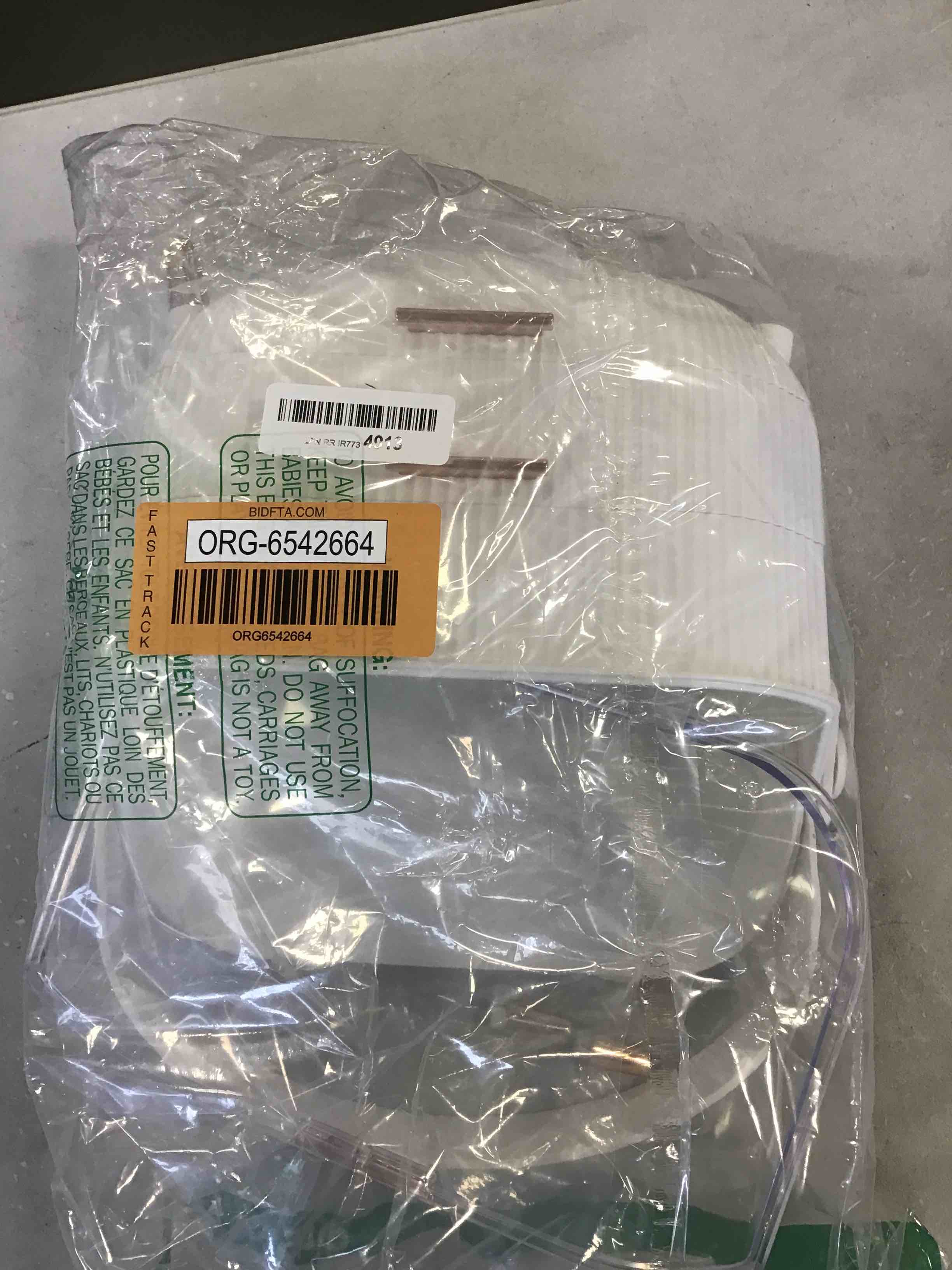 https://s3.amazonaws.com/lotting-images-prod/bidfta/ORG6542664_1717514917818.jpeg