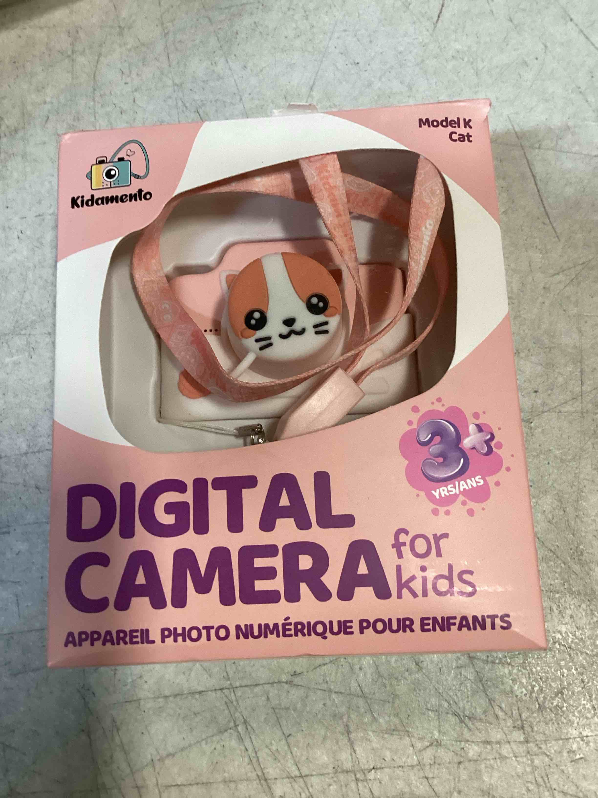 https://s3.amazonaws.com/lotting-images-prod/bidfta/ORG6544376_1717183180098.jpeg