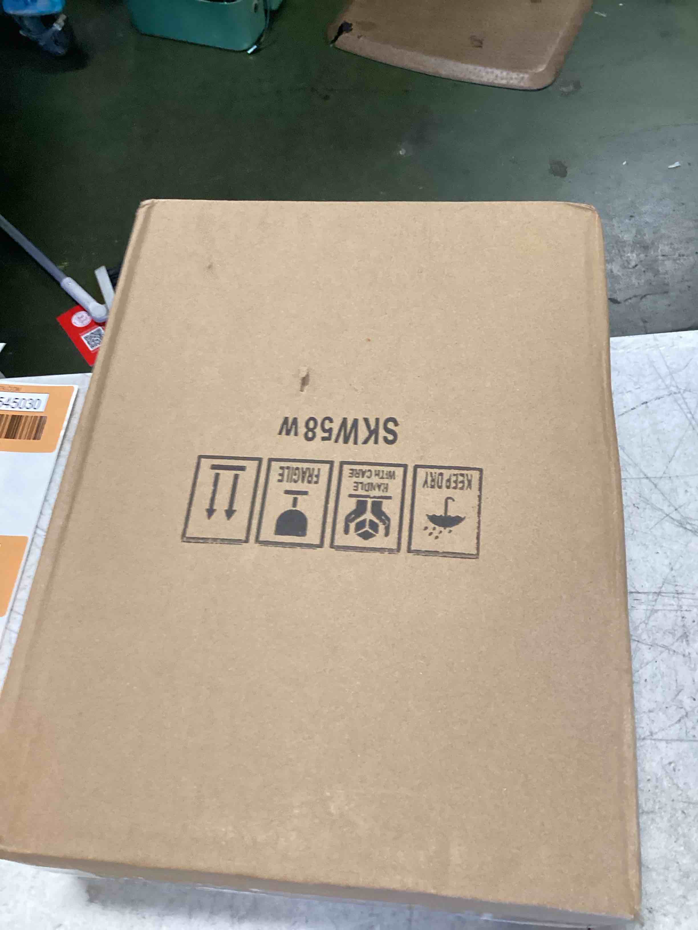 https://s3.amazonaws.com/lotting-images-prod/bidfta/ORG6545028_1716911471950.jpeg