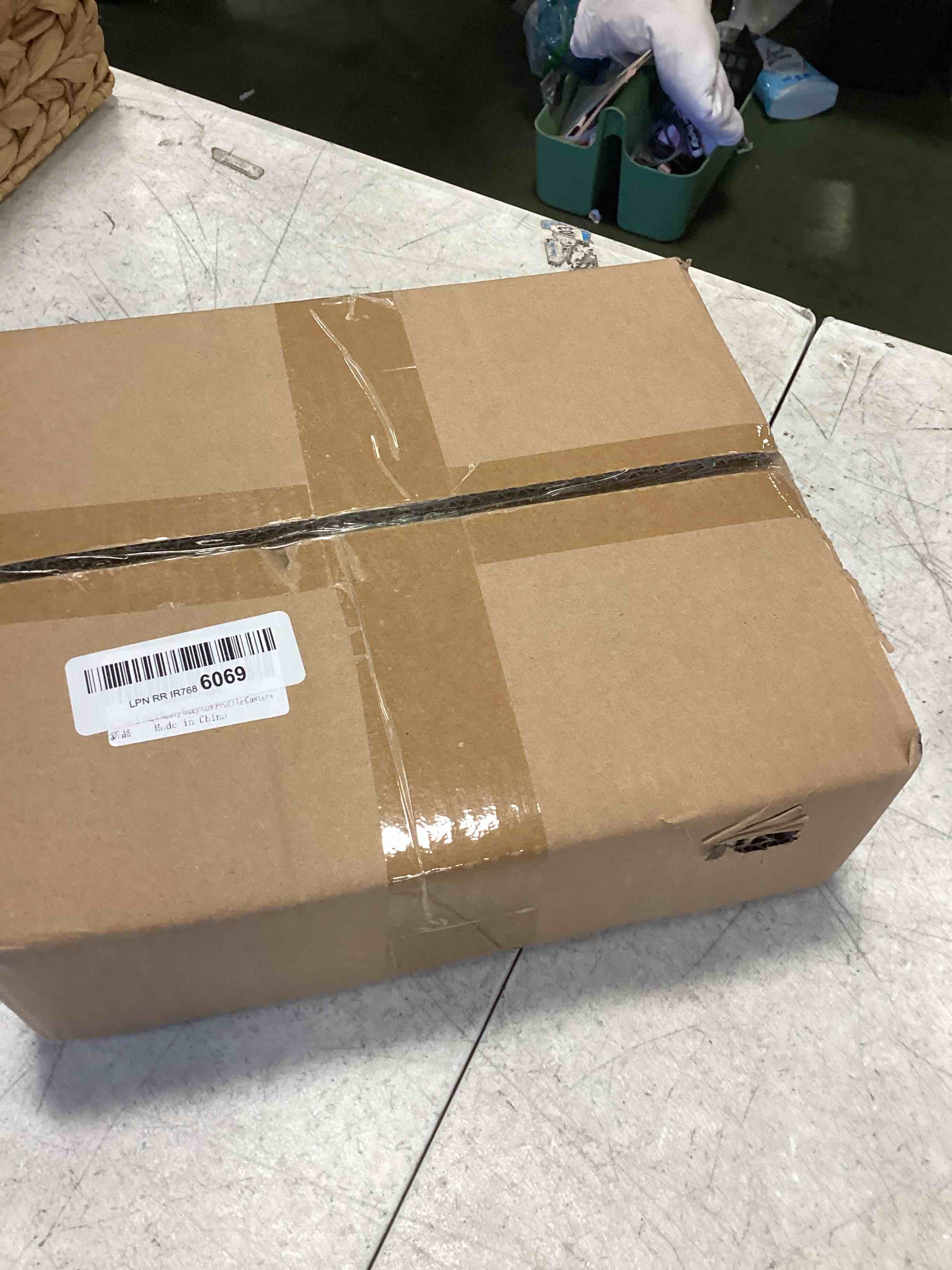 https://s3.amazonaws.com/lotting-images-prod/bidfta/ORG6545495_1717159412343.jpeg