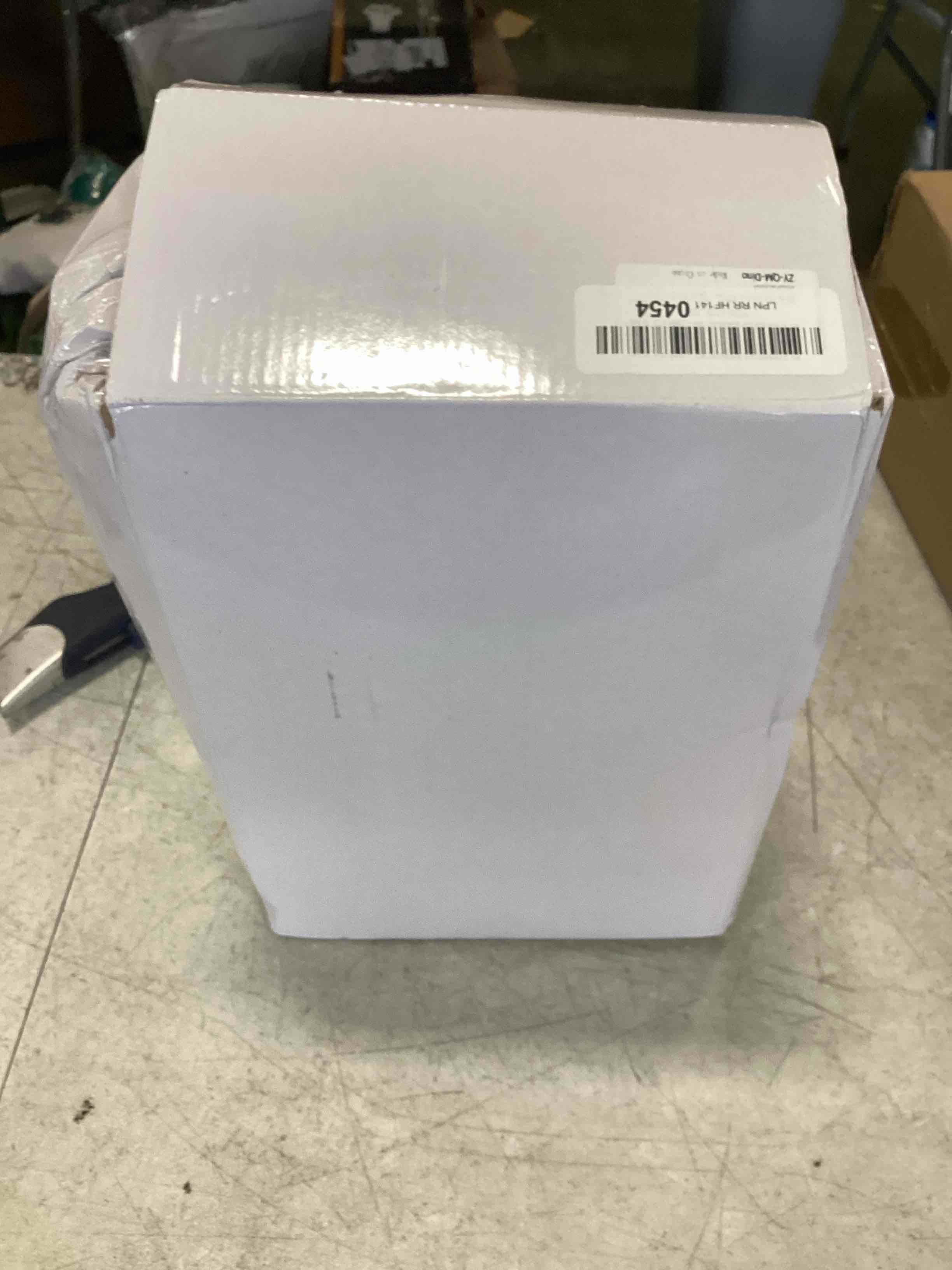 https://s3.amazonaws.com/lotting-images-prod/bidfta/ORG6546128_1717269283557.jpeg