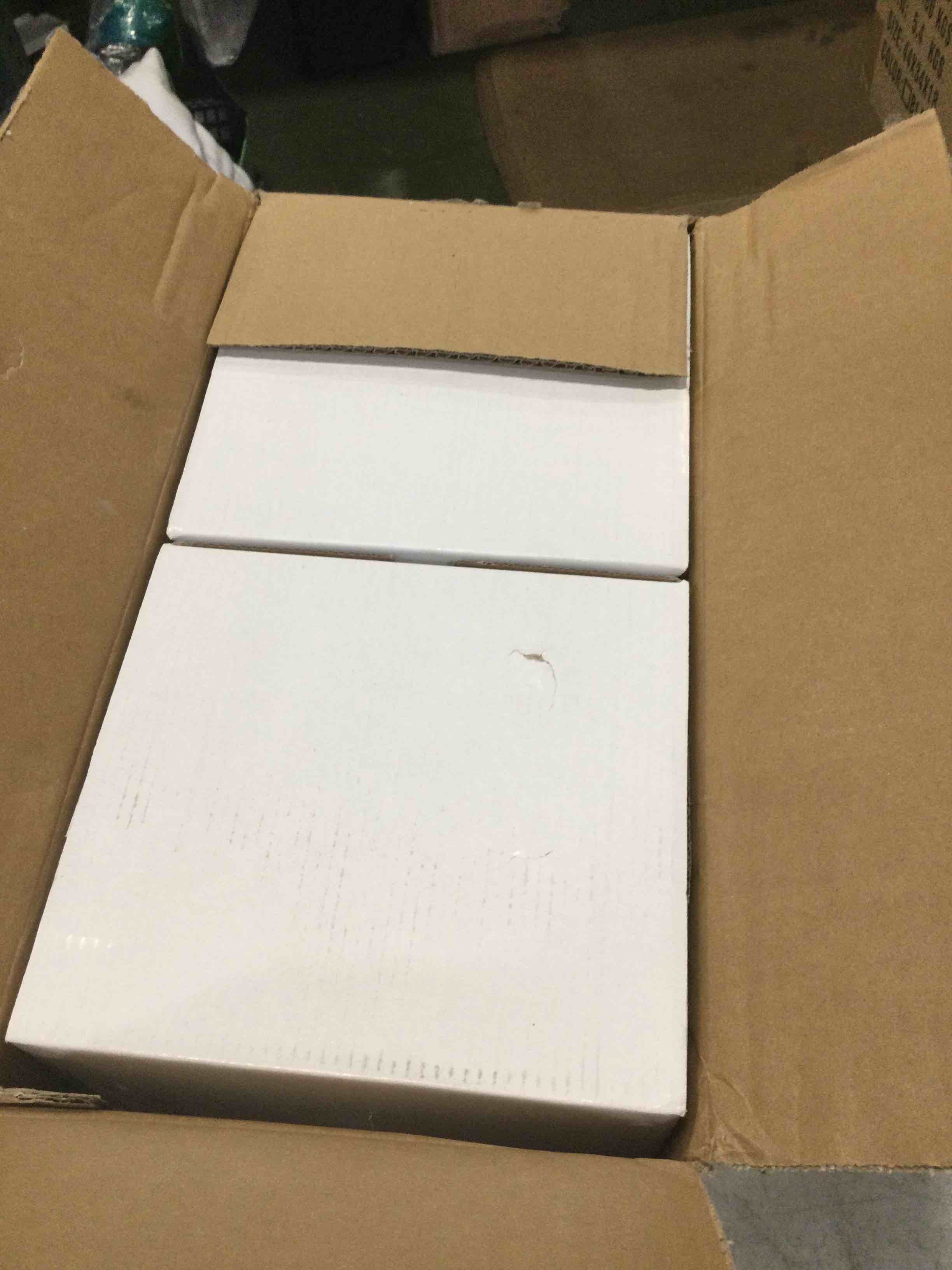 https://s3.amazonaws.com/lotting-images-prod/bidfta/ORG6546142_1717417934579.jpeg