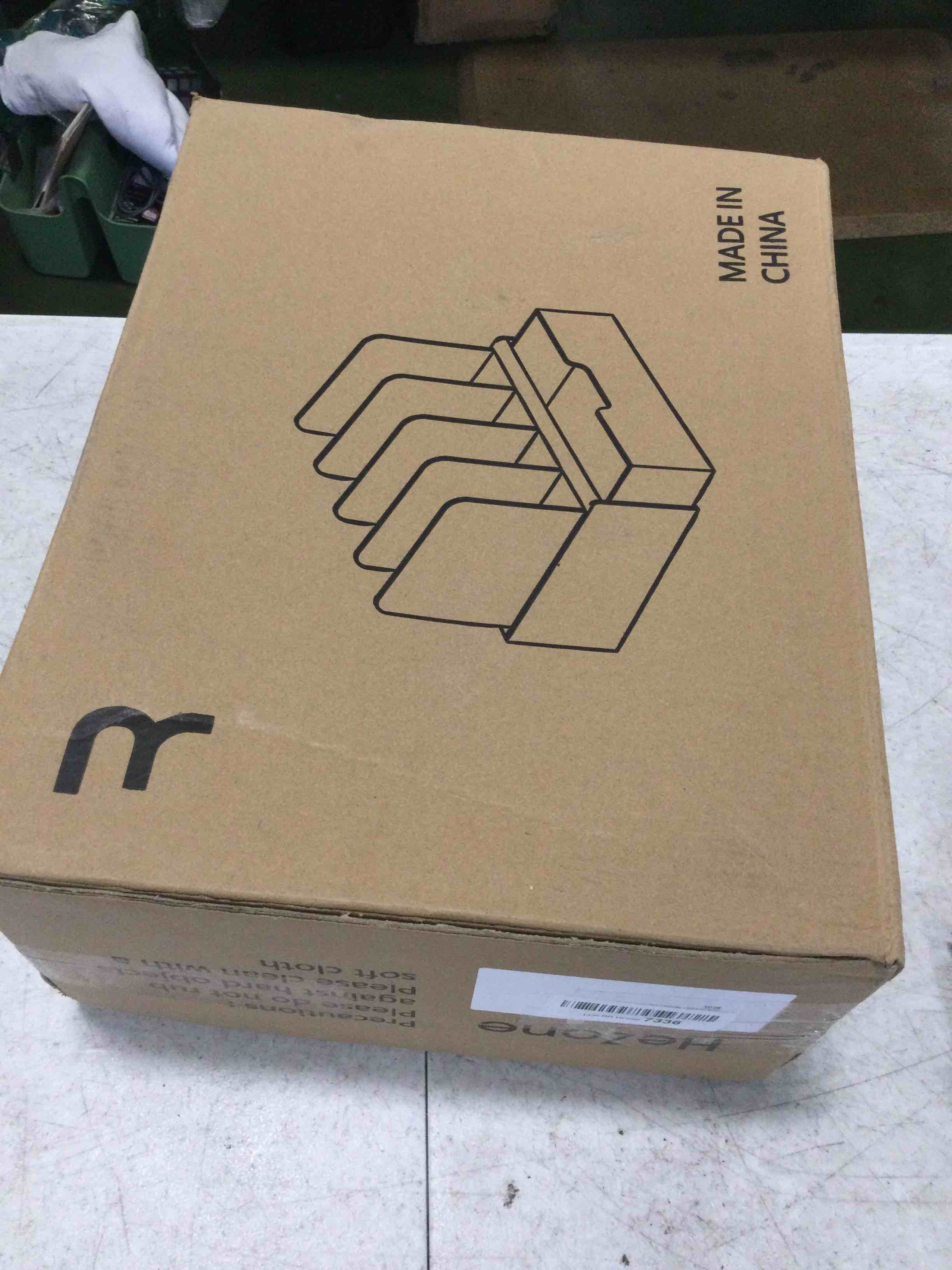 https://s3.amazonaws.com/lotting-images-prod/bidfta/ORG6546171_1717420478566.jpeg