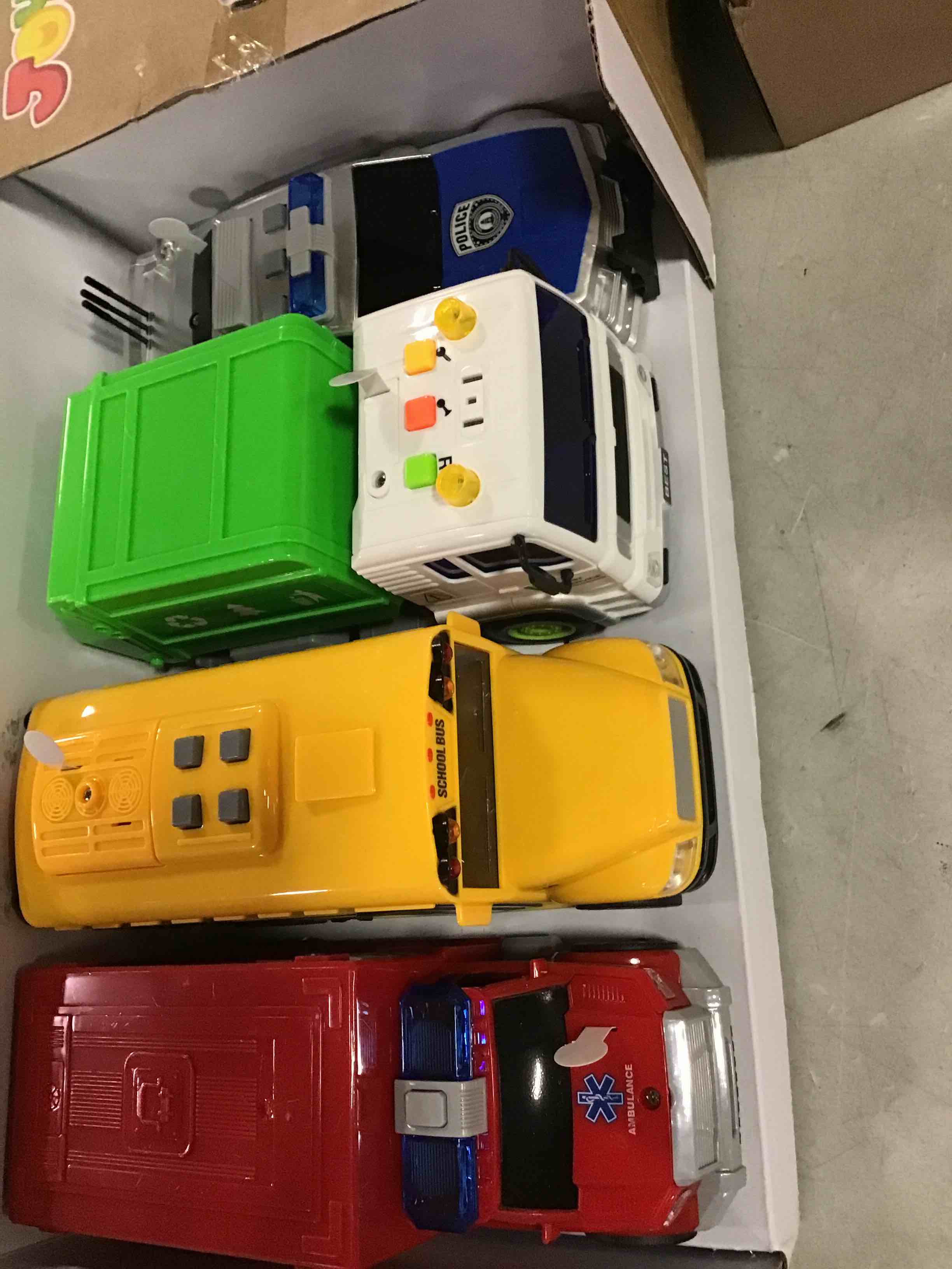 https://s3.amazonaws.com/lotting-images-prod/bidfta/ORG6547012_1717502101496.jpeg