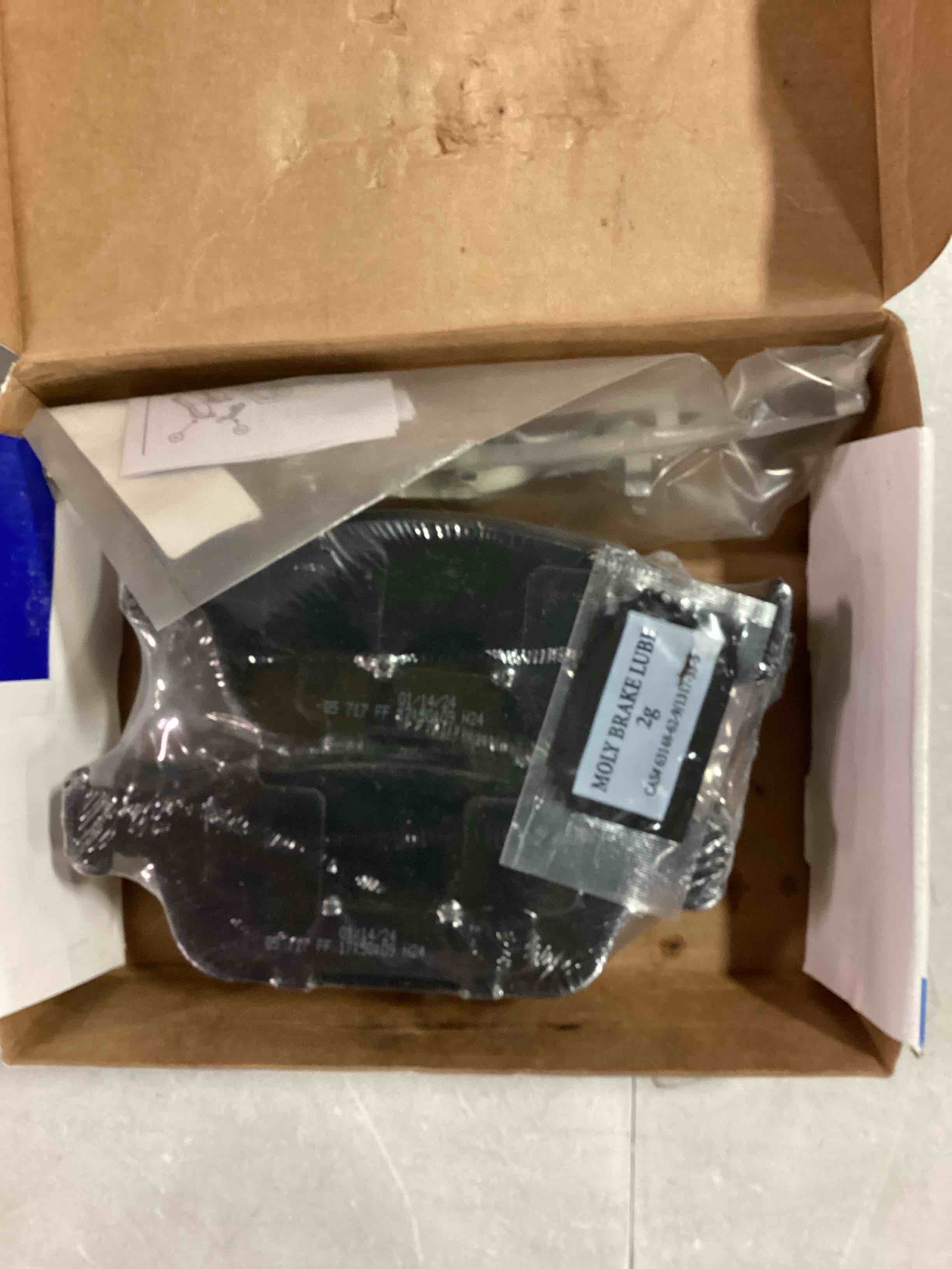 https://s3.amazonaws.com/lotting-images-prod/bidfta/ORG6547435_1717677044066.jpeg