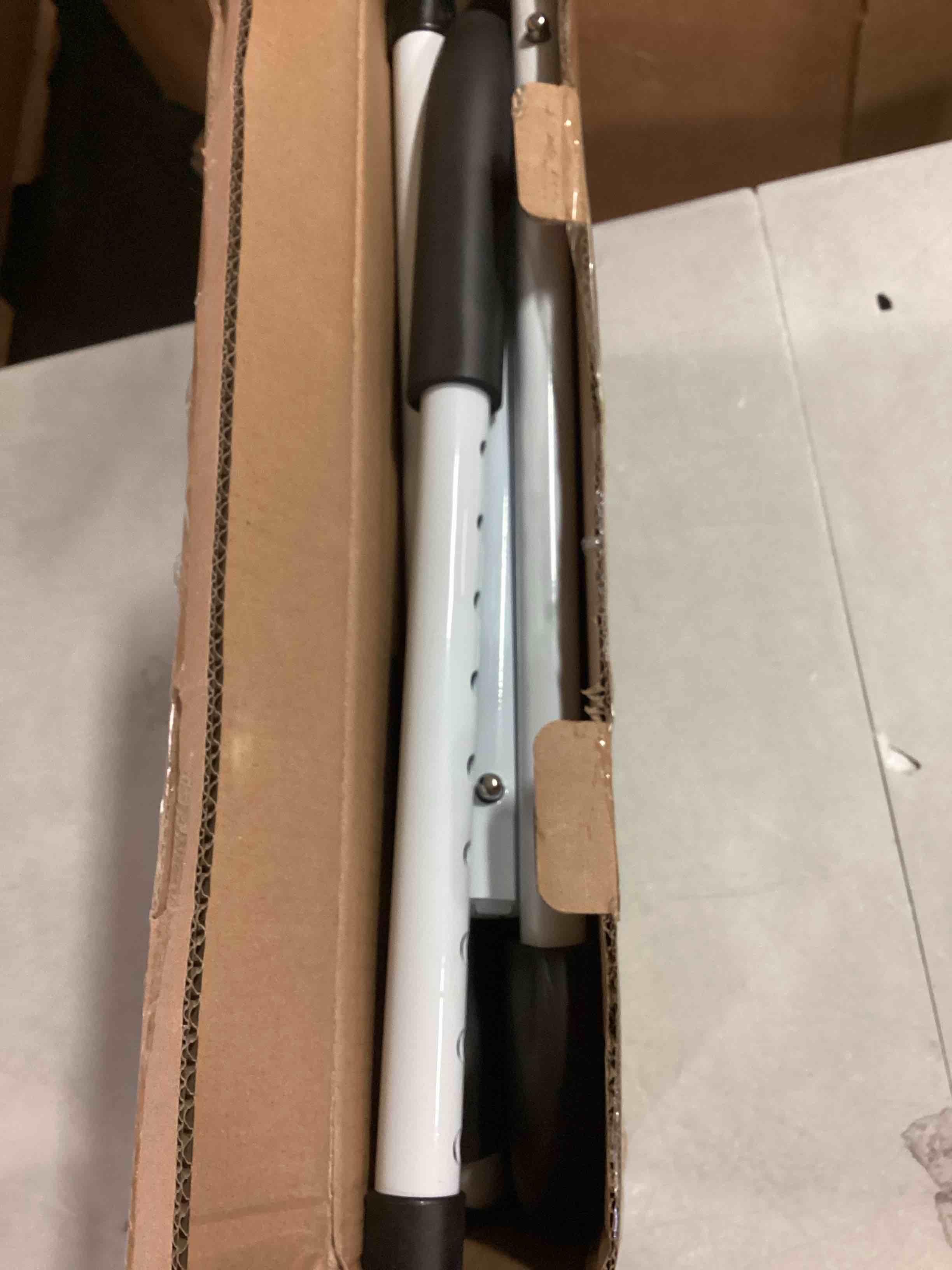 https://s3.amazonaws.com/lotting-images-prod/bidfta/ORG6547912_1717775338888.jpeg