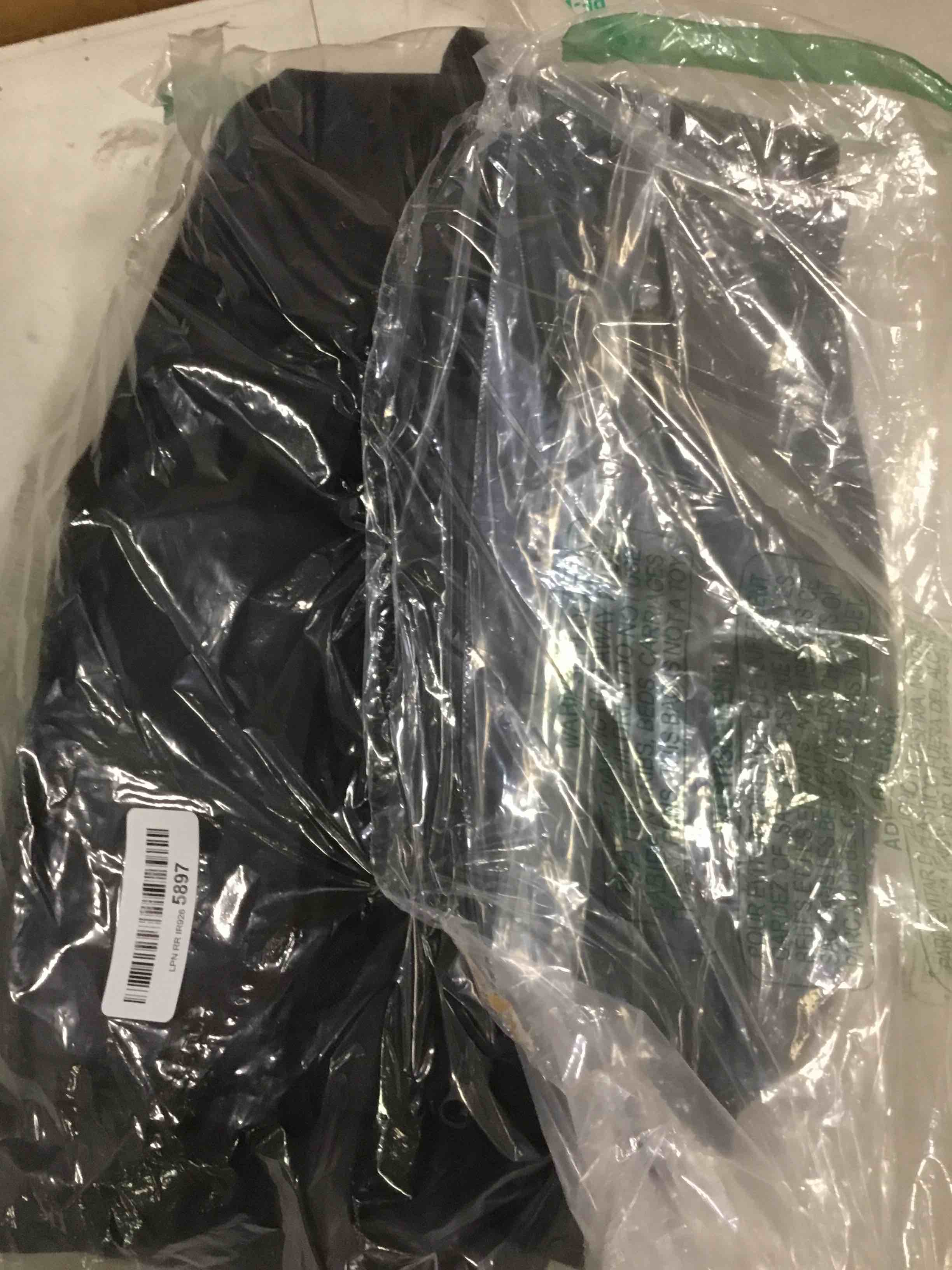 Coverado Waterproof Car Back Seat Cover, Oxford Rear Seat Cover for Car Back Seat Protector for Kids & Dogs, Universal Fit for Cars SUVs Trucks and Vans(L,Black)