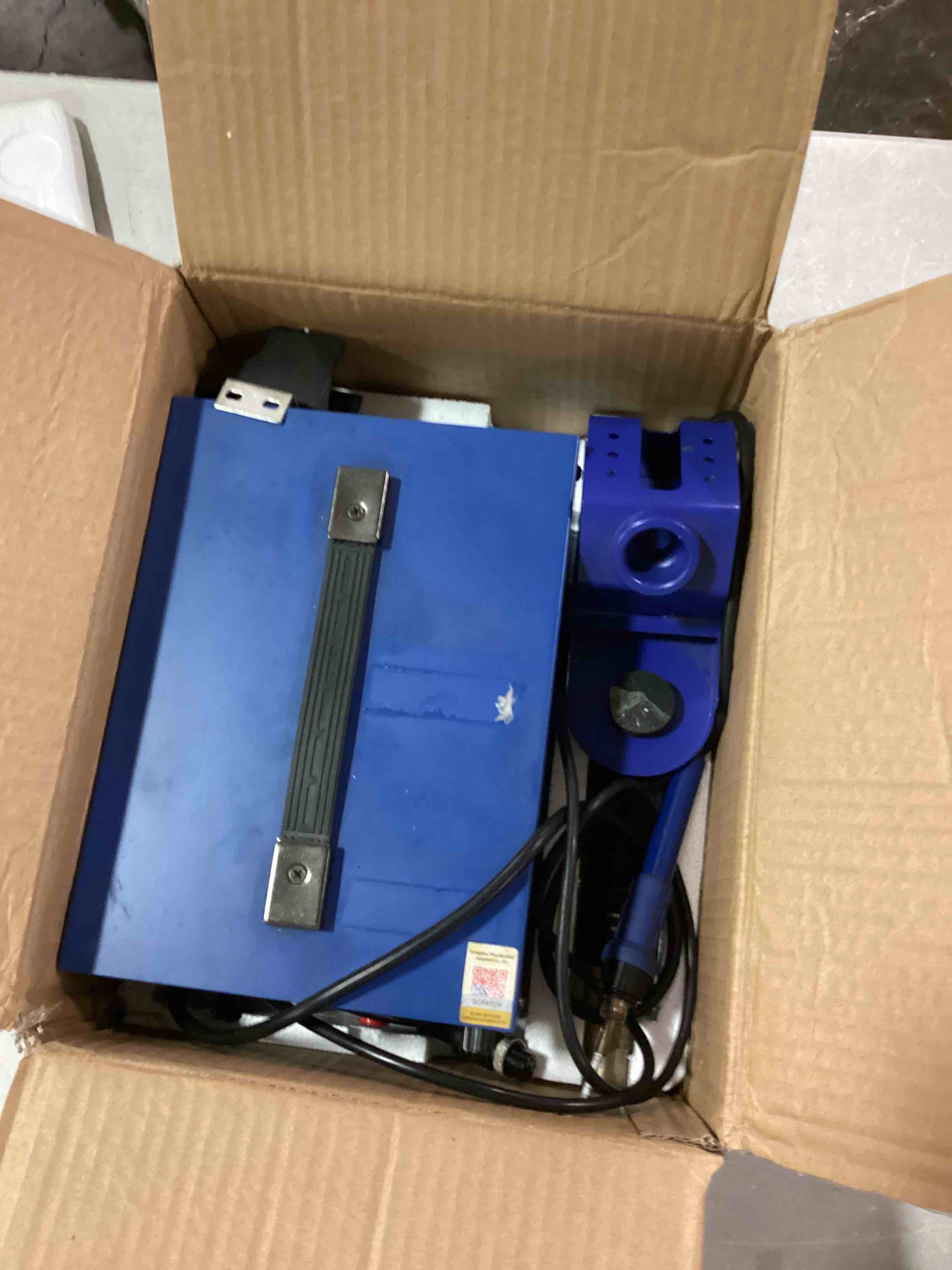 https://s3.amazonaws.com/lotting-images-prod/bidfta/ORG6549578_1717607086965.jpeg