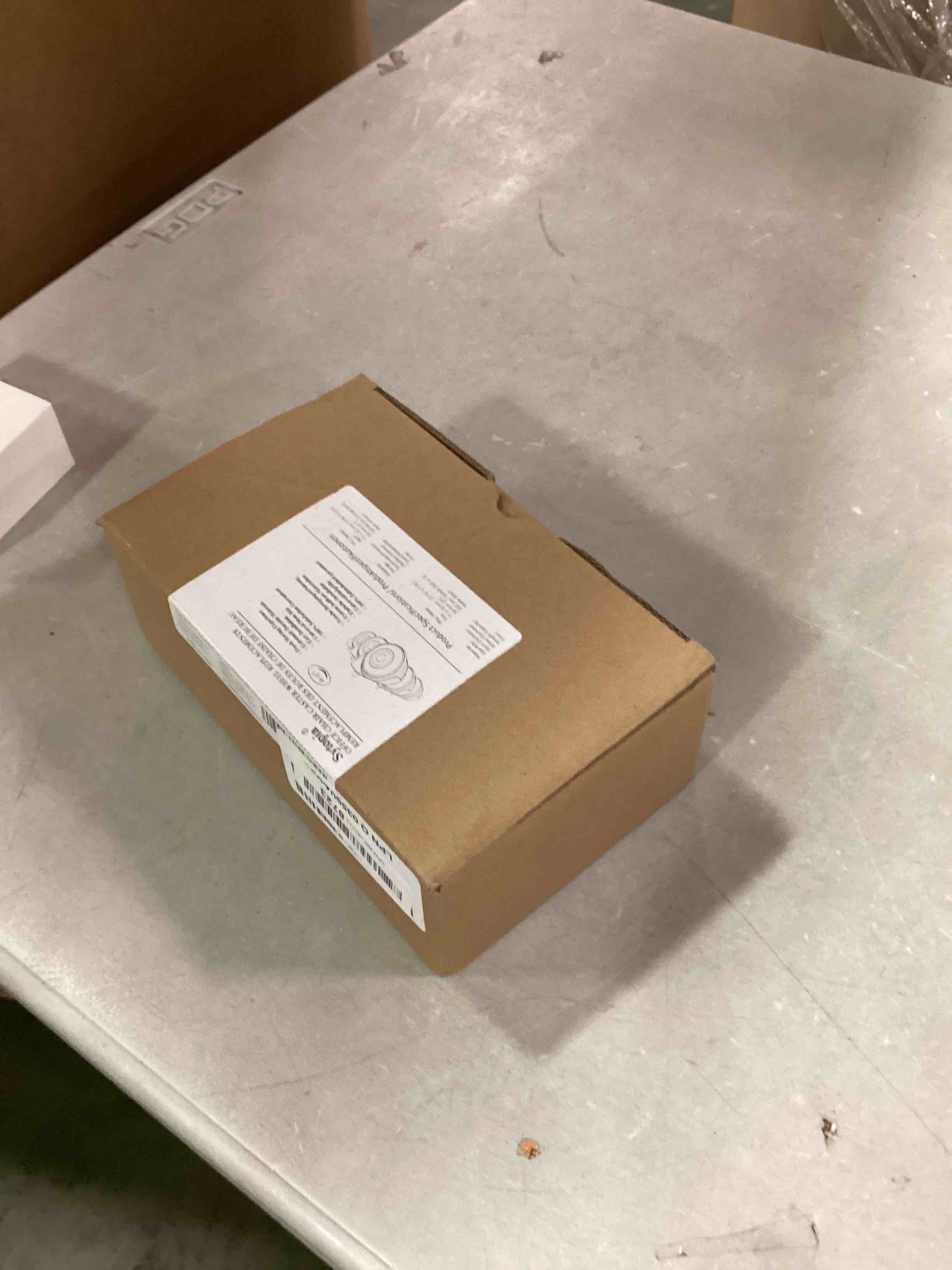 https://s3.amazonaws.com/lotting-images-prod/bidfta/ORG6549619_1717610133657.jpeg