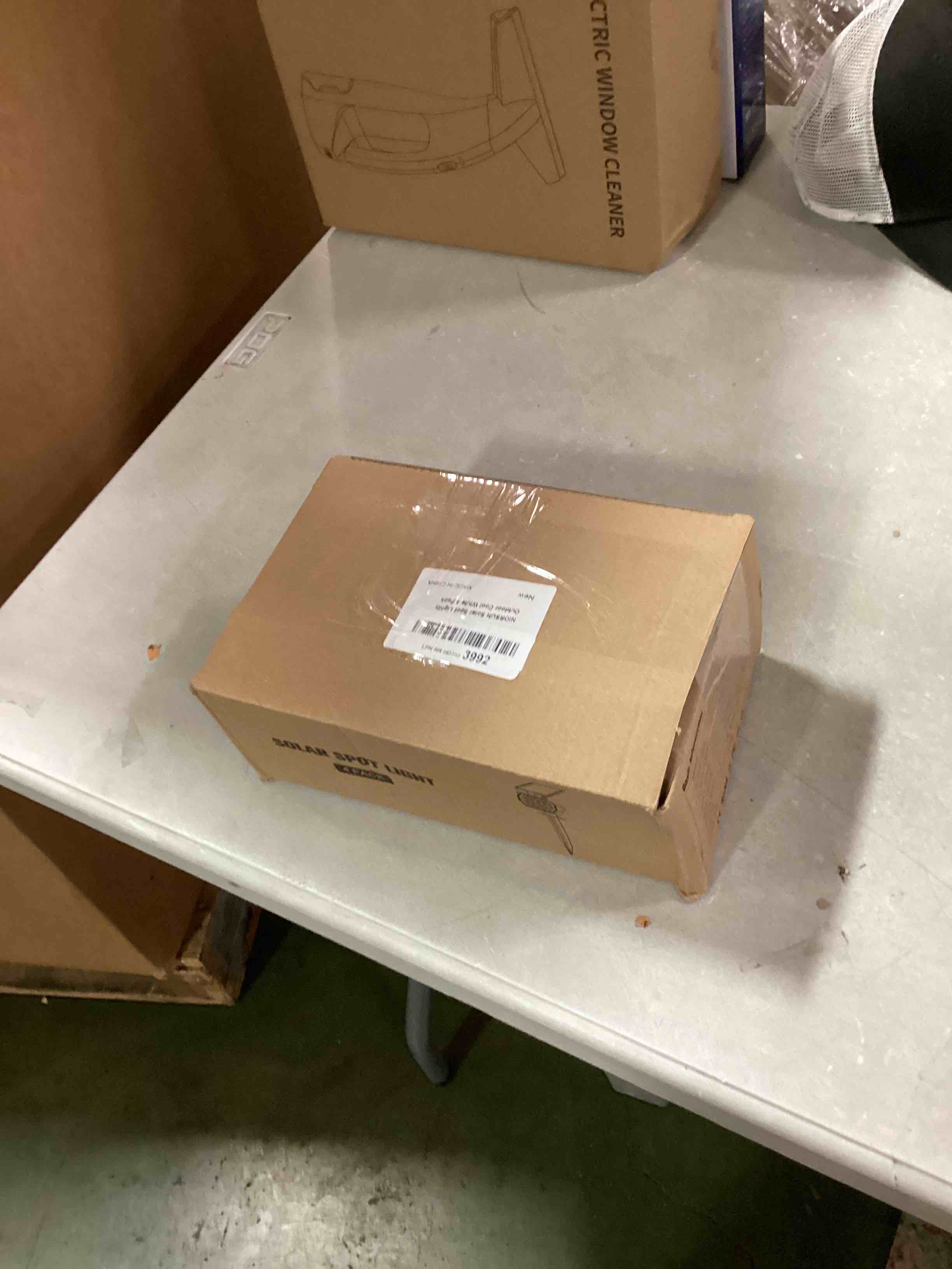 https://s3.amazonaws.com/lotting-images-prod/bidfta/ORG6549630_1717612094962.jpeg