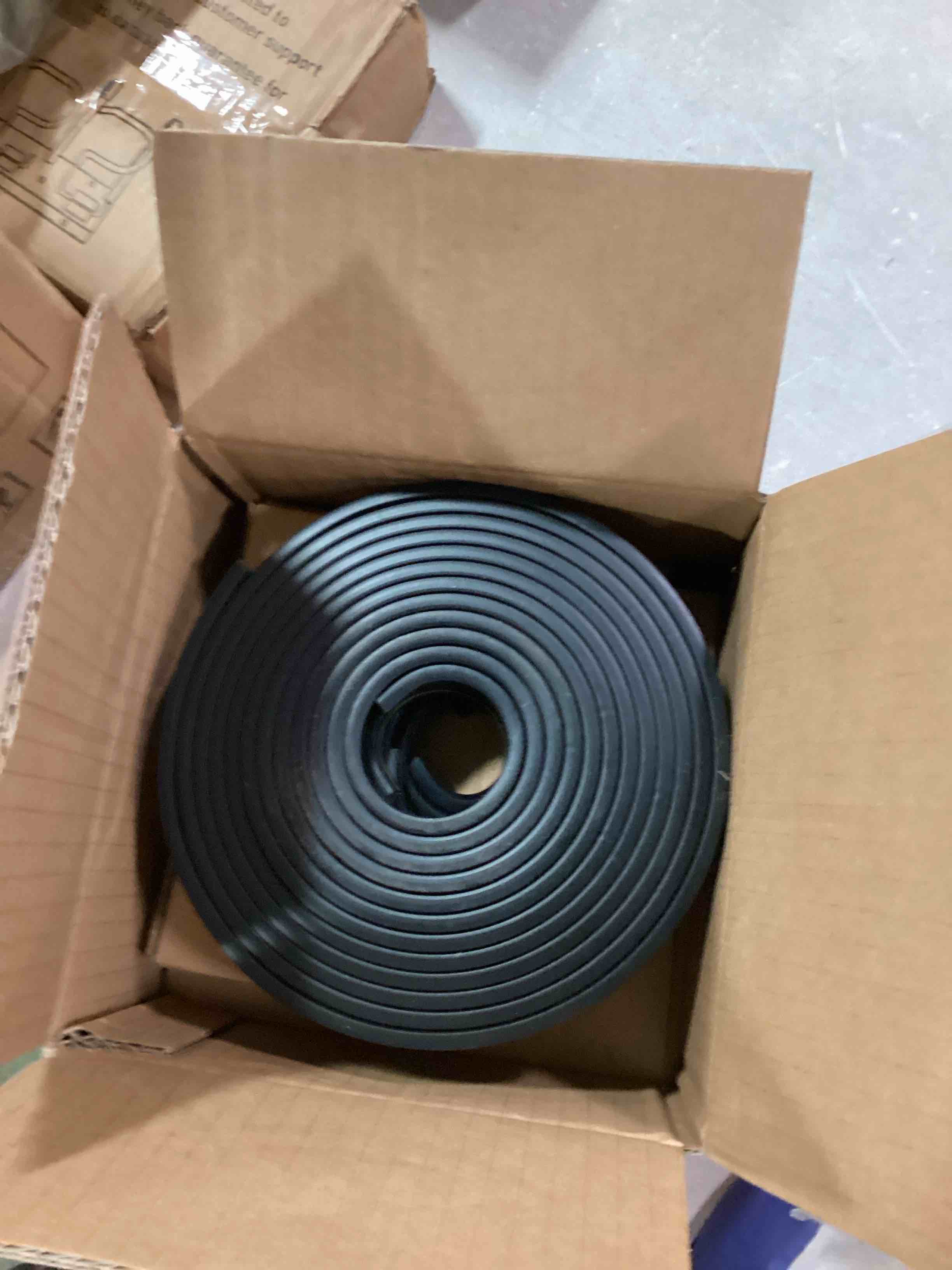 https://s3.amazonaws.com/lotting-images-prod/bidfta/ORG6549957_1717696179919.jpeg