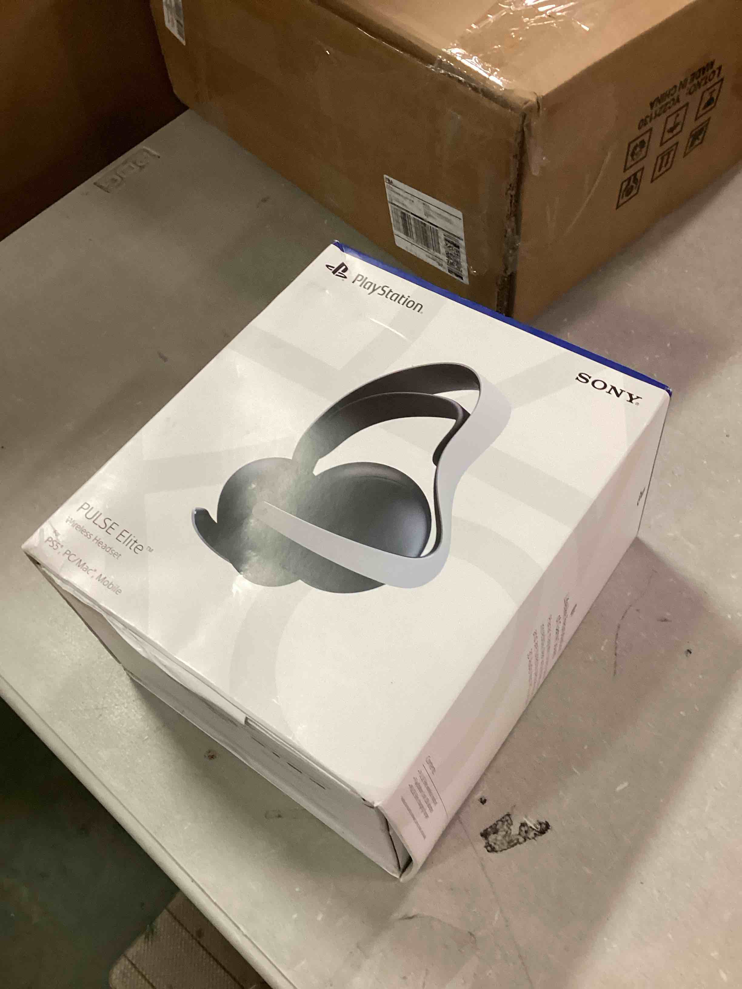 https://s3.amazonaws.com/lotting-images-prod/bidfta/ORG6550000_1717700453564.jpeg