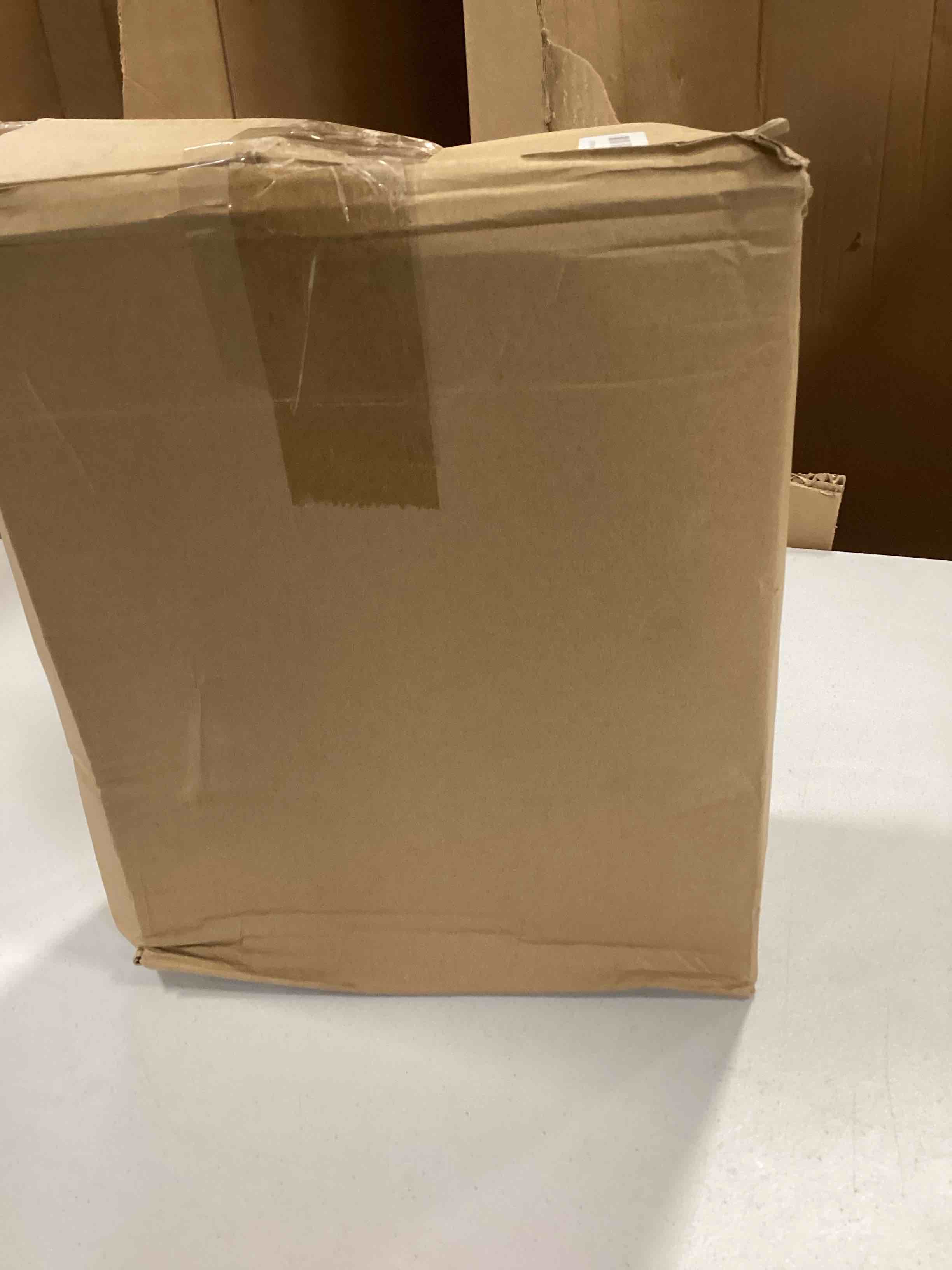 https://s3.amazonaws.com/lotting-images-prod/bidfta/ORG6552622_1718118709219.jpeg