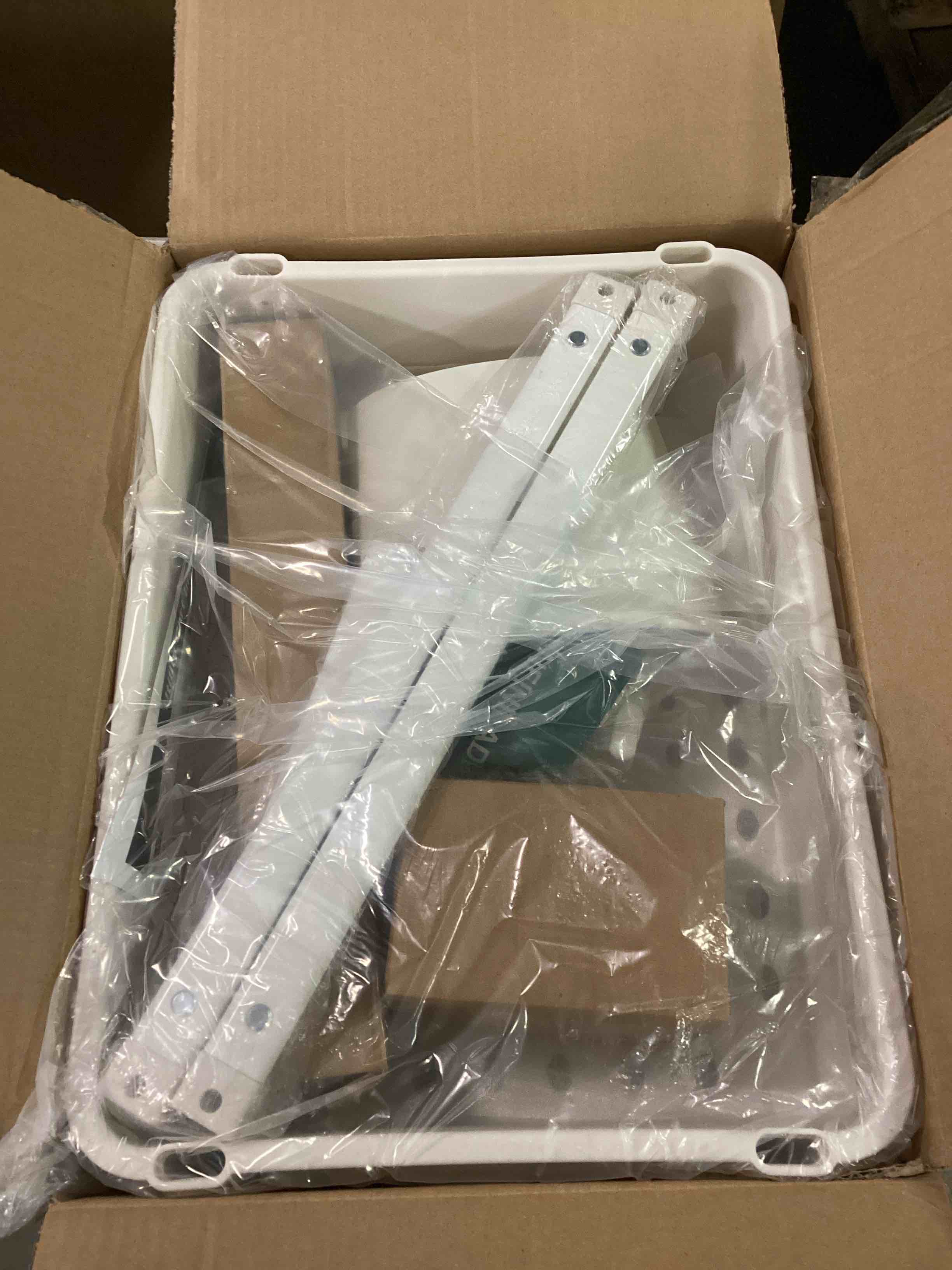 https://s3.amazonaws.com/lotting-images-prod/bidfta/ORG6553657_1718890311225.jpeg