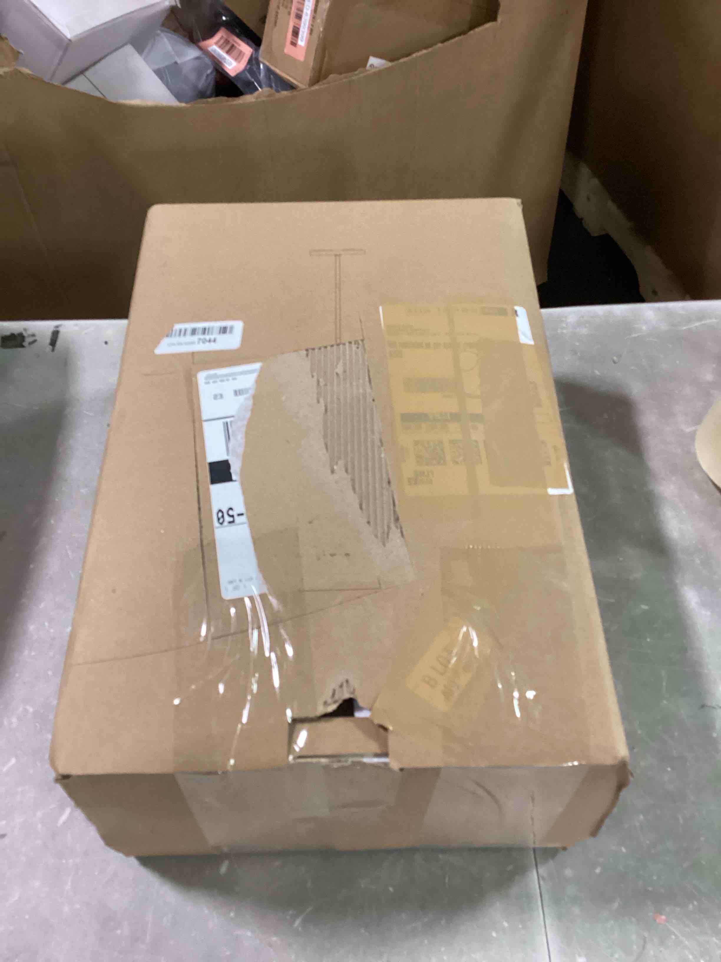 https://s3.amazonaws.com/lotting-images-prod/bidfta/ORG6553665_1718891051481.jpeg