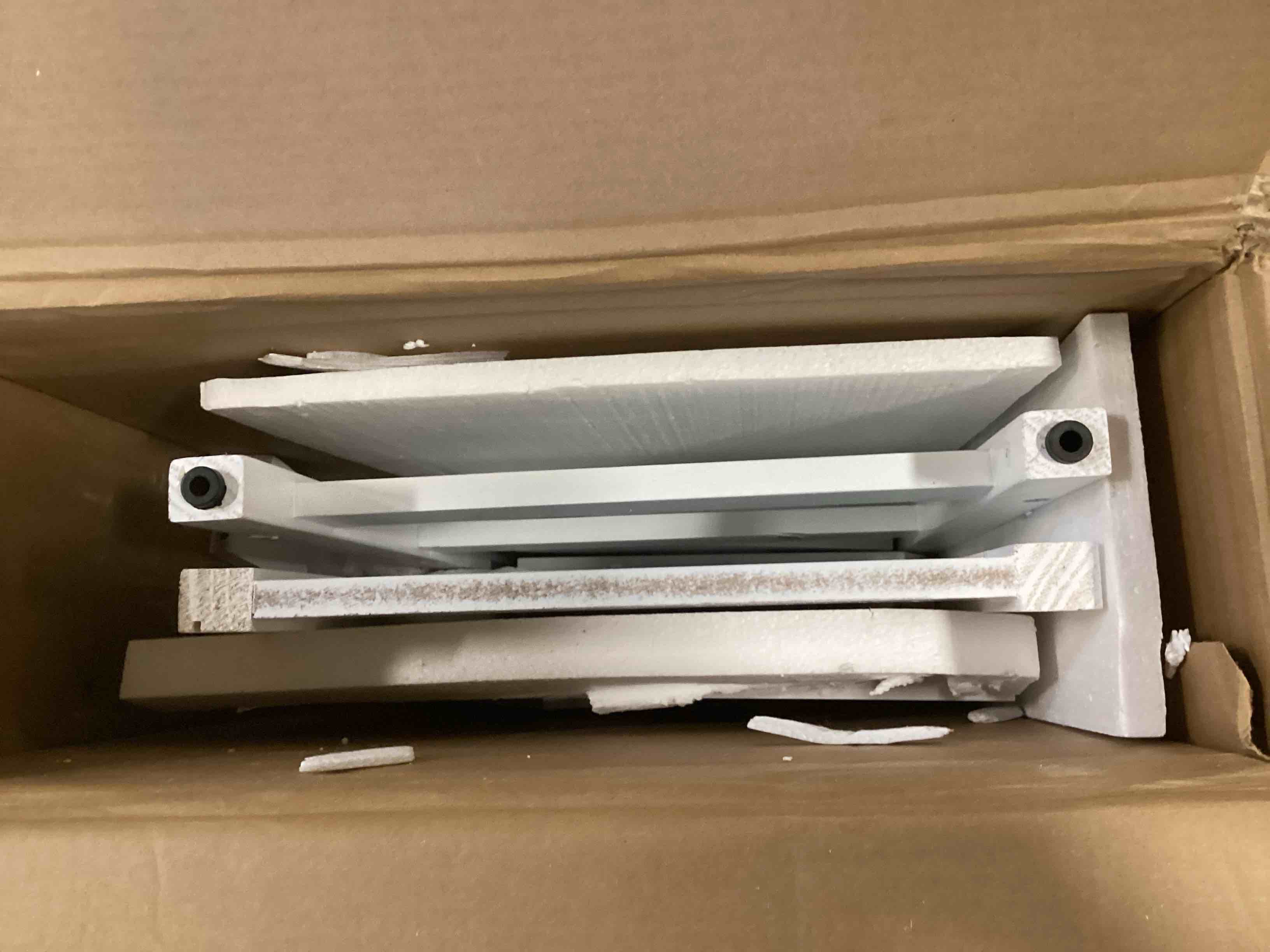 https://s3.amazonaws.com/lotting-images-prod/bidfta/ORG6554083_1717783423812.jpeg