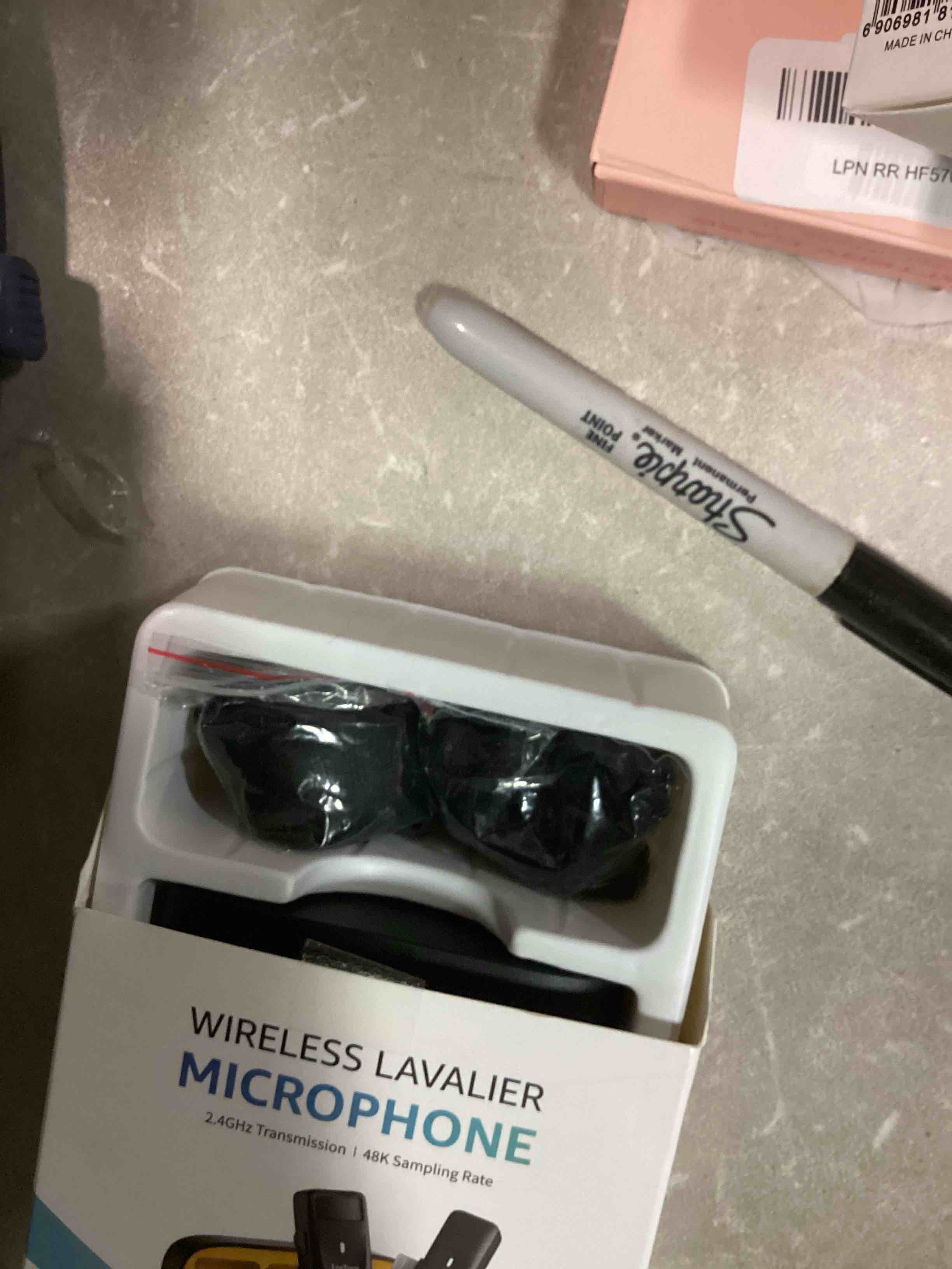 https://s3.amazonaws.com/lotting-images-prod/bidfta/ORG6556510_1717612420502.jpeg
